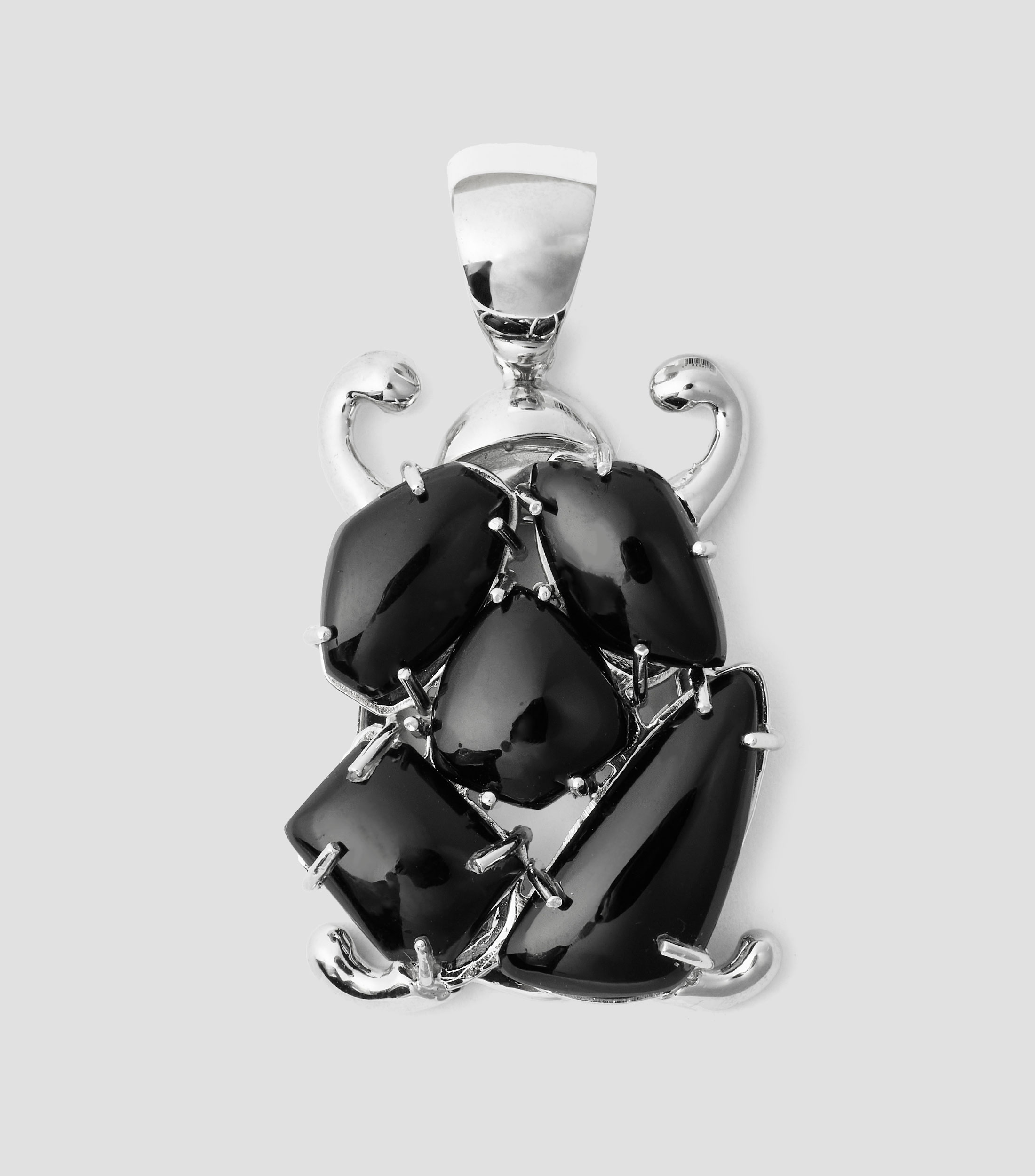 Dije de escarabajo en plata .925 Honor con ónix Mujer