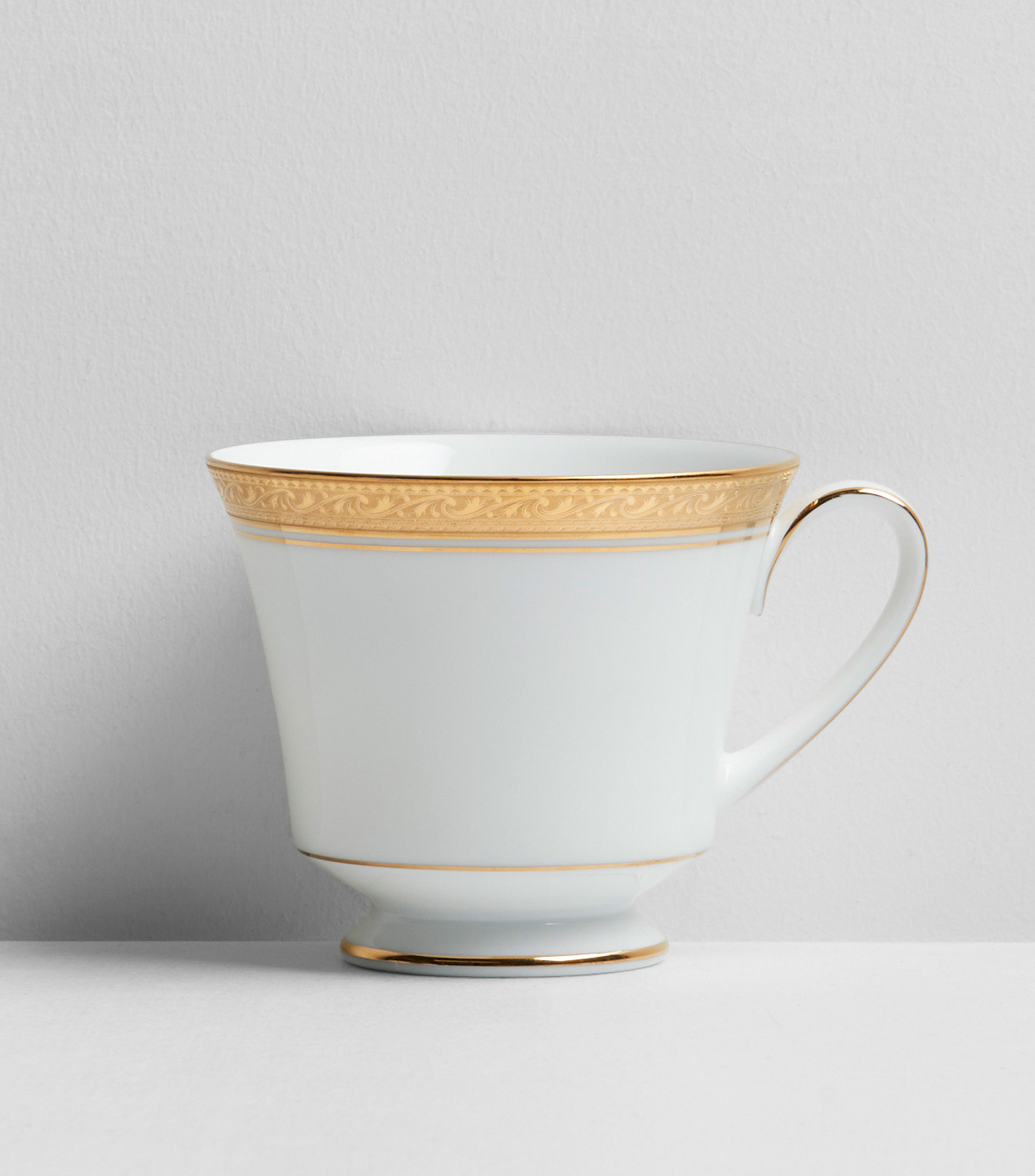 Taza Crestwood blanca