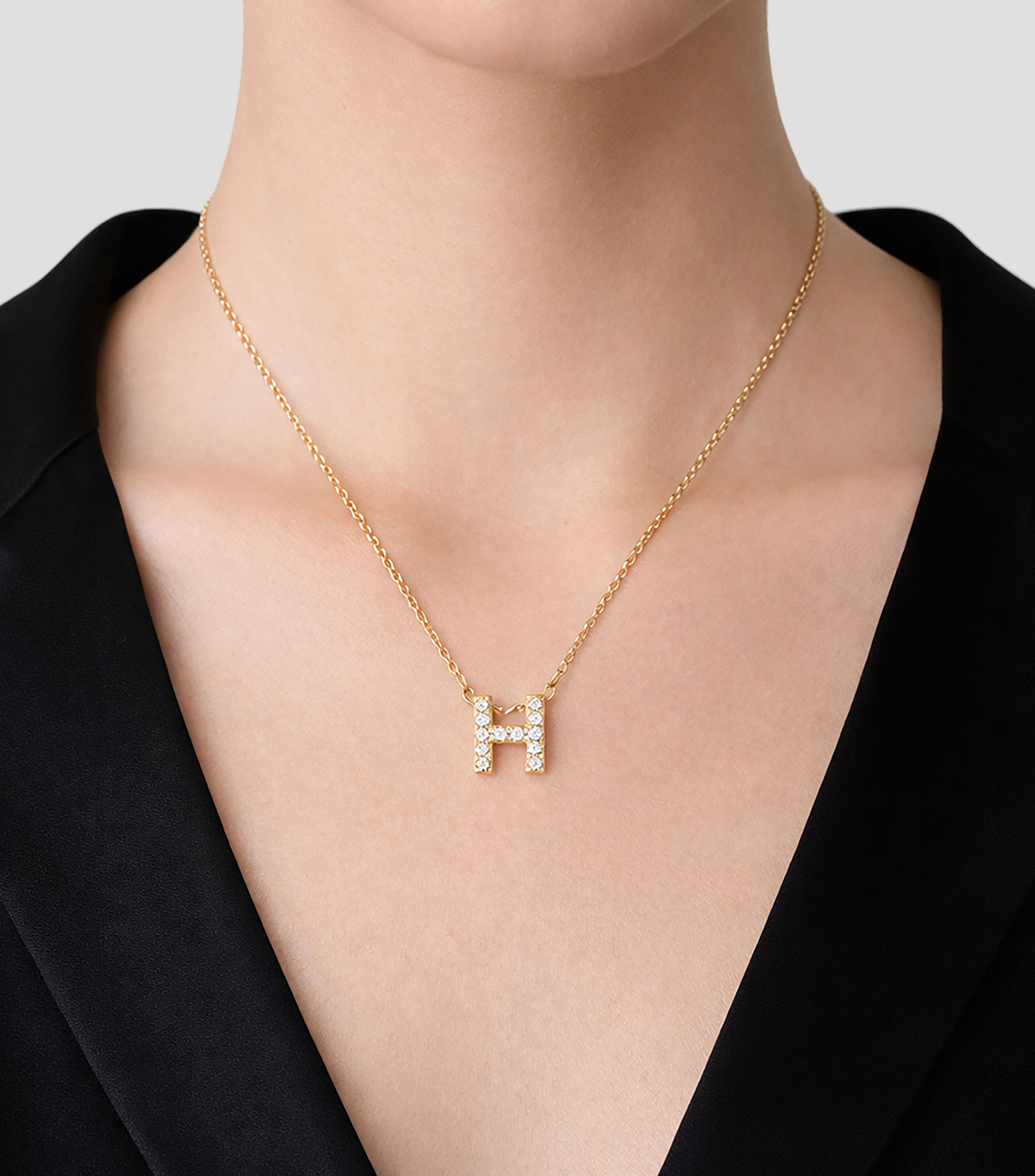 Collar con dije quotHquot en oro amarillo de 18 Kilates con diamantes Love Letter Mujer
