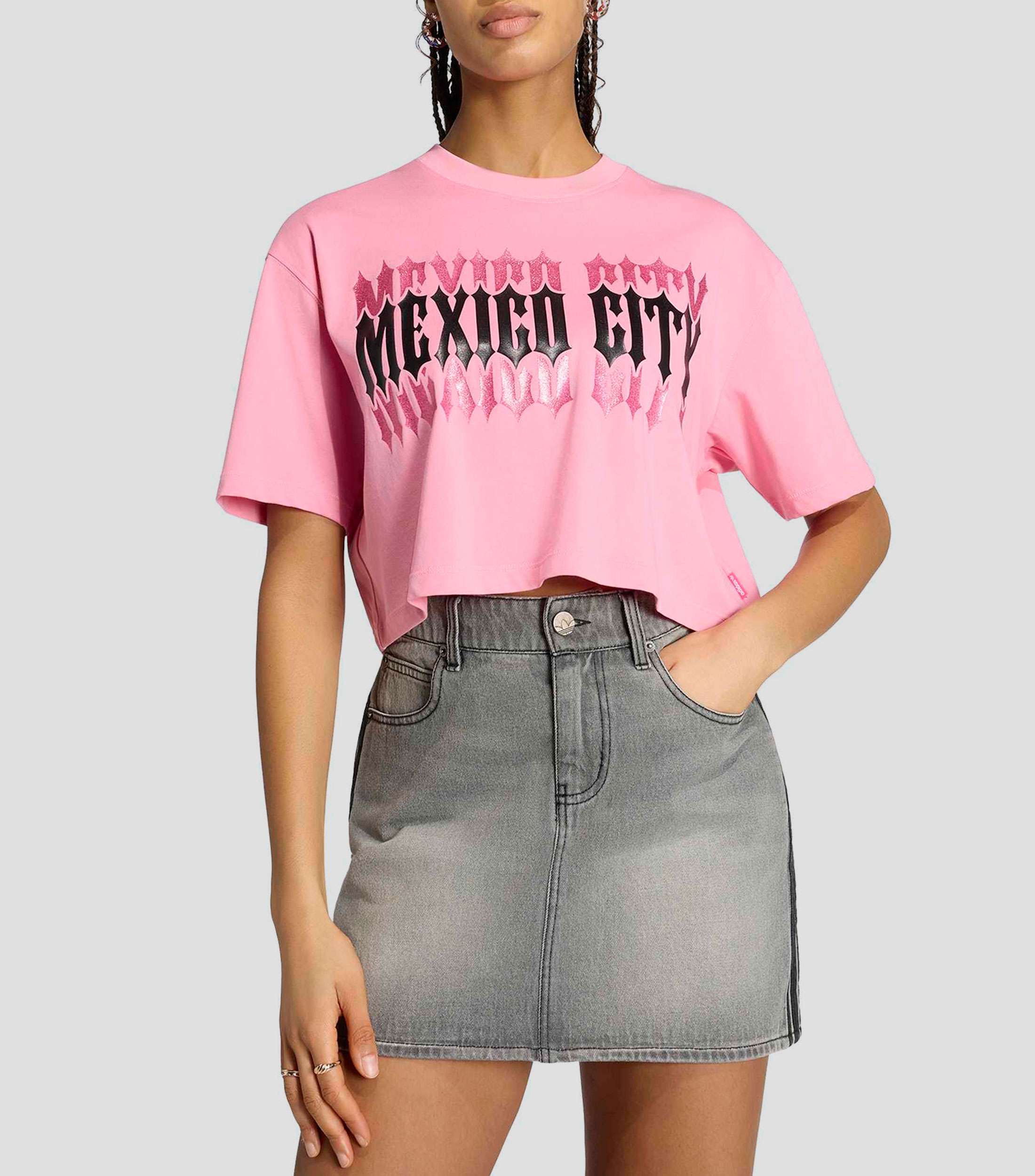 Playera de cuello redondo con manga corta estampada Mujer