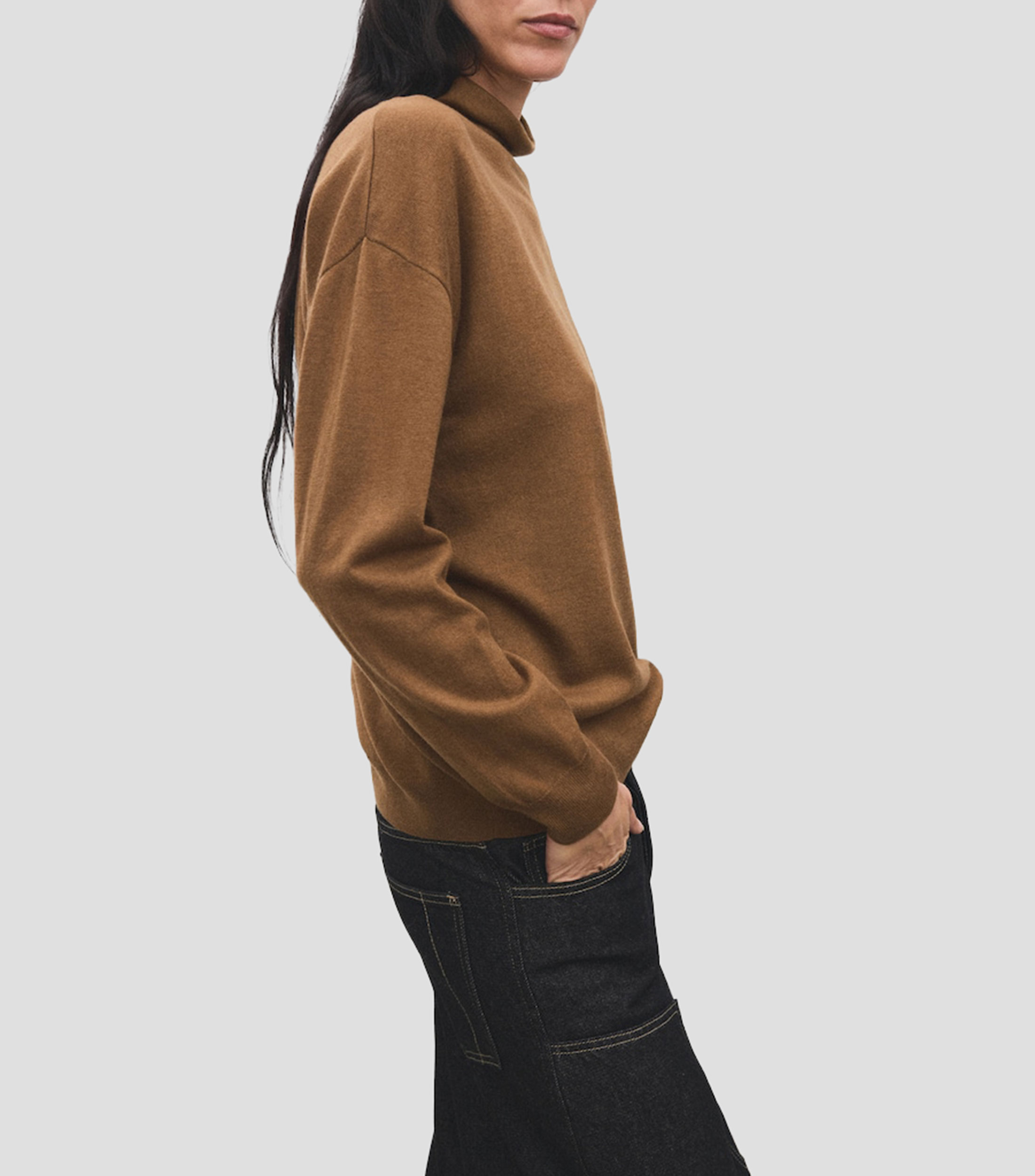 Suéter cuello alto Mujer