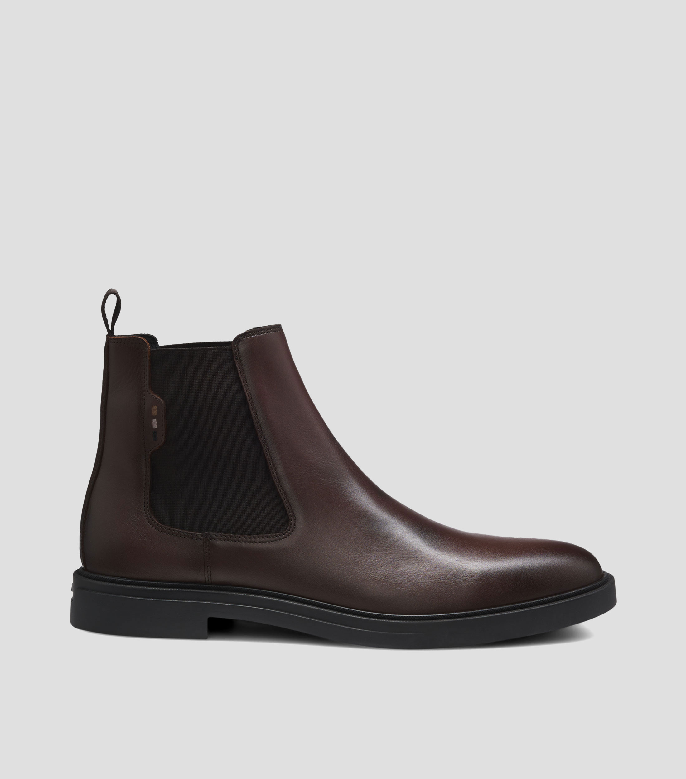 Hugo Boss Botines Chelsea en piel de napa Hombre |El Palacio de Hierro