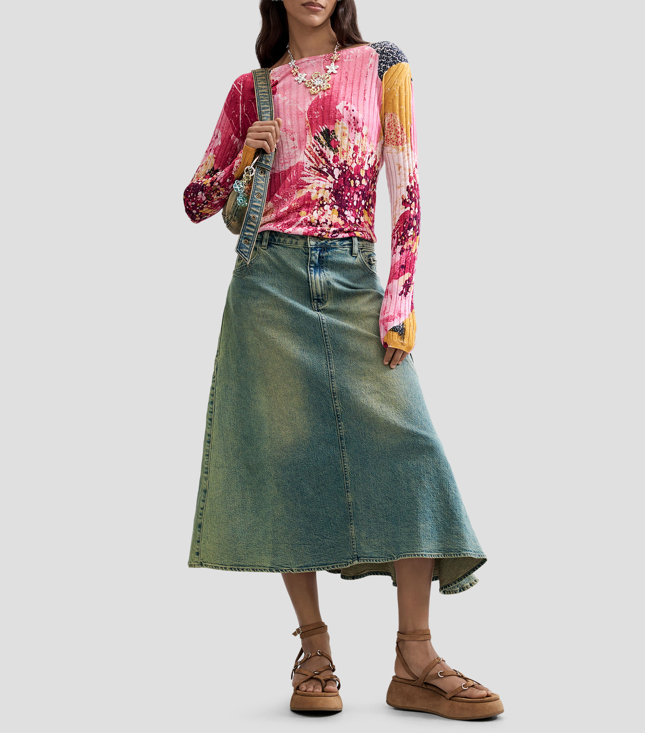 Suéter Estampado Flores Mujer