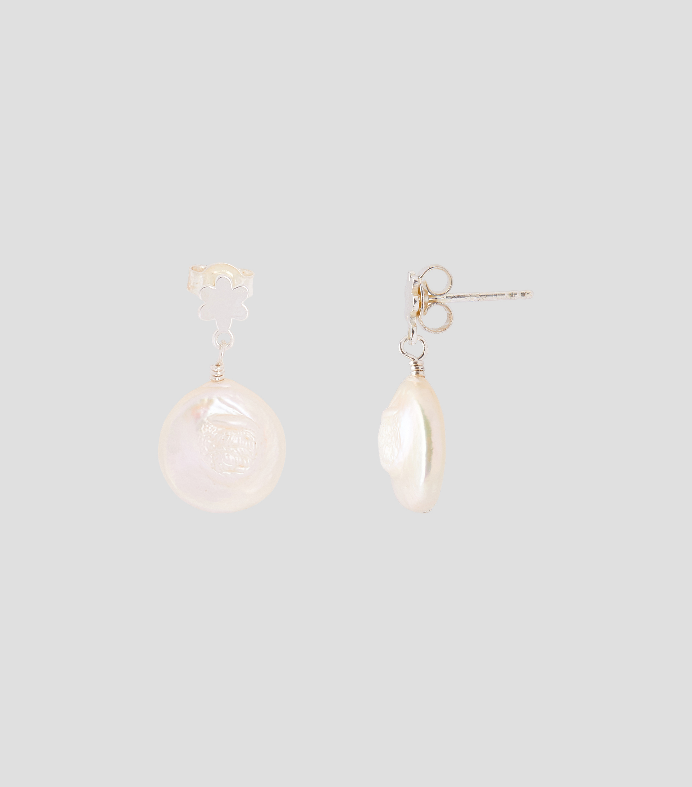 Aretes en plata con perla Mujer