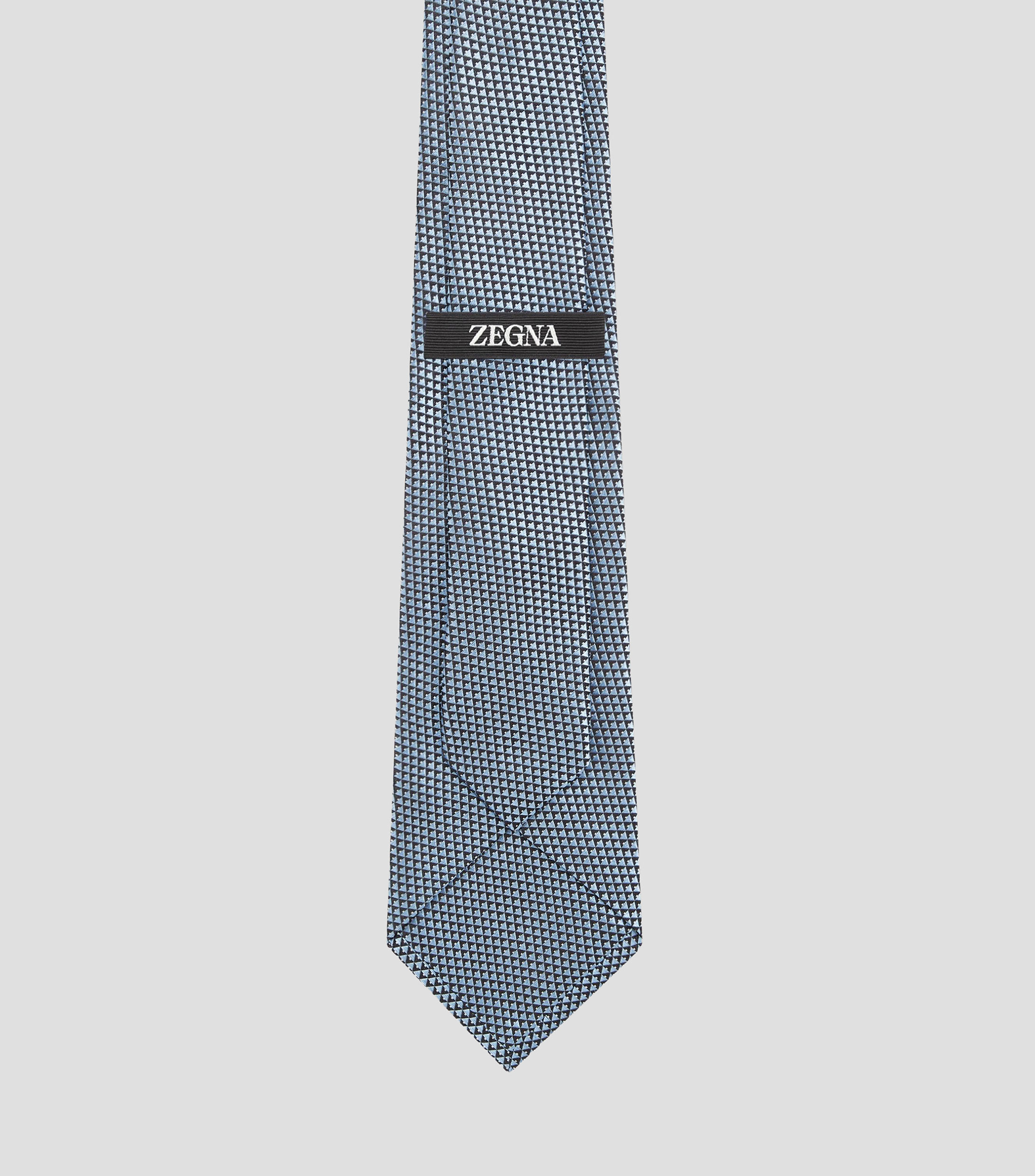 Corbata ancha en seda azul claro