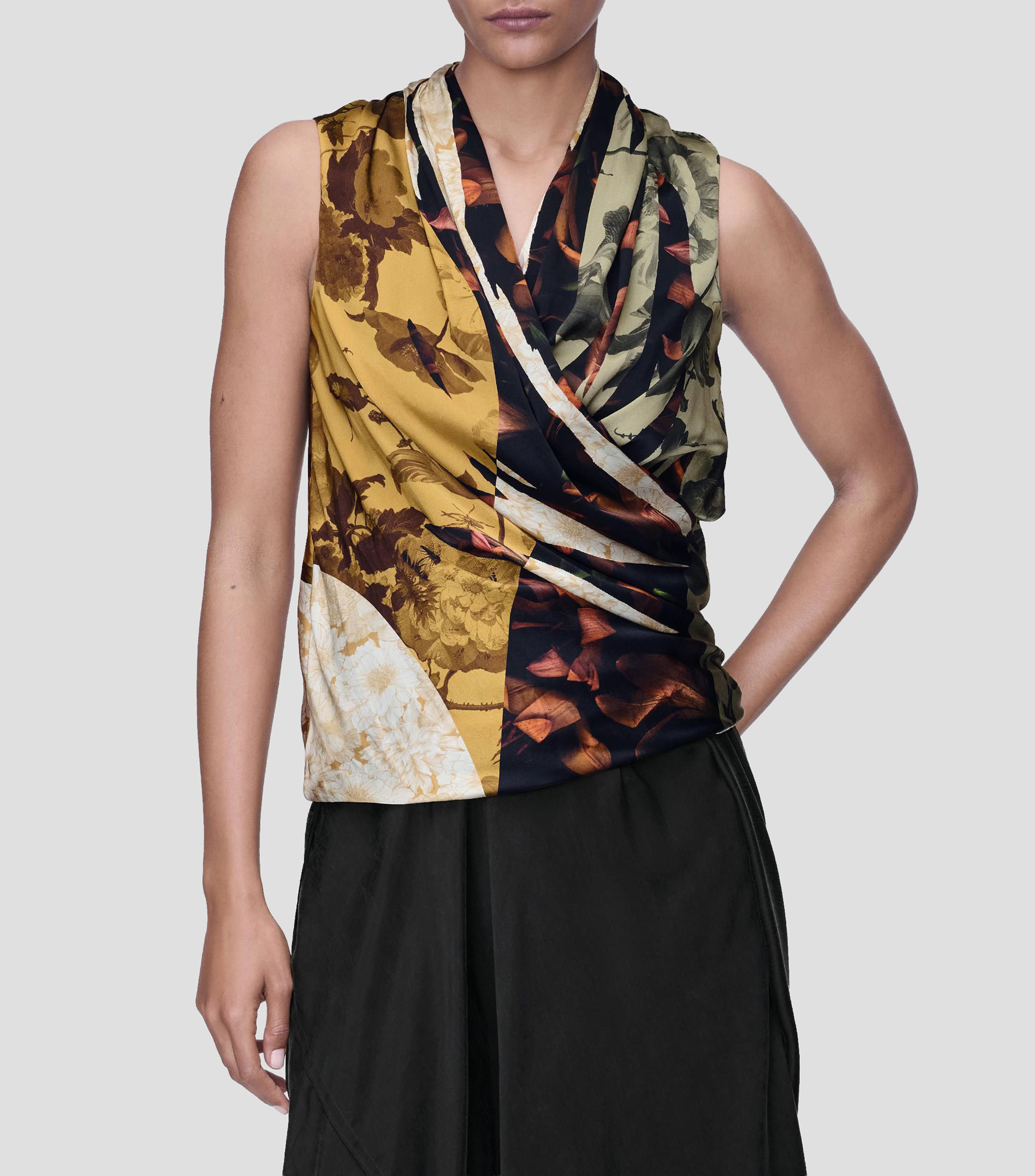 Blusa estampada sin mangas Mujer