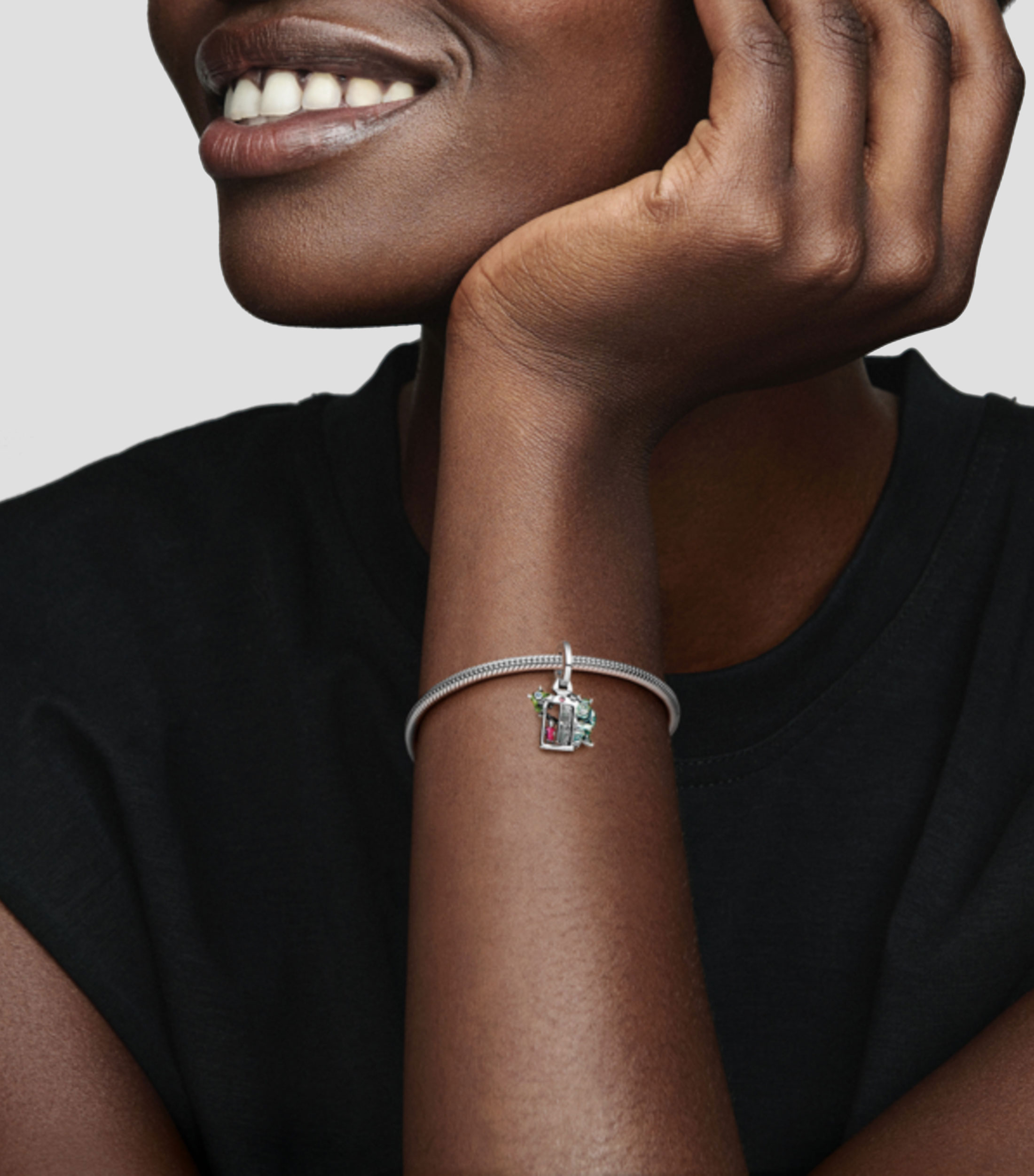 Charm en plata .925 Disney x Pandora Puerta de Monsters Inc. Mujer