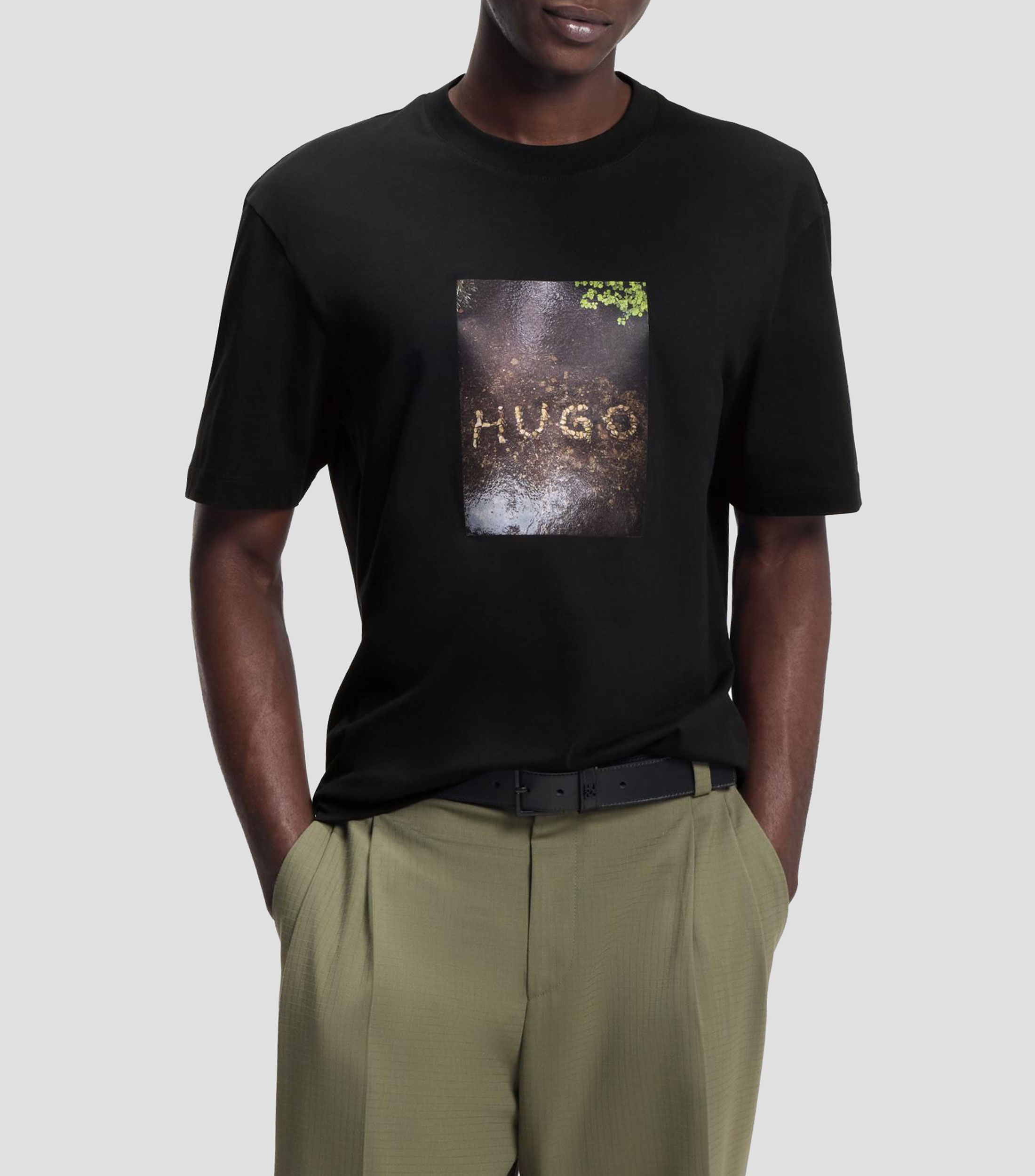 Playera Hugo de punto de algodón con aplique estampado Hombre