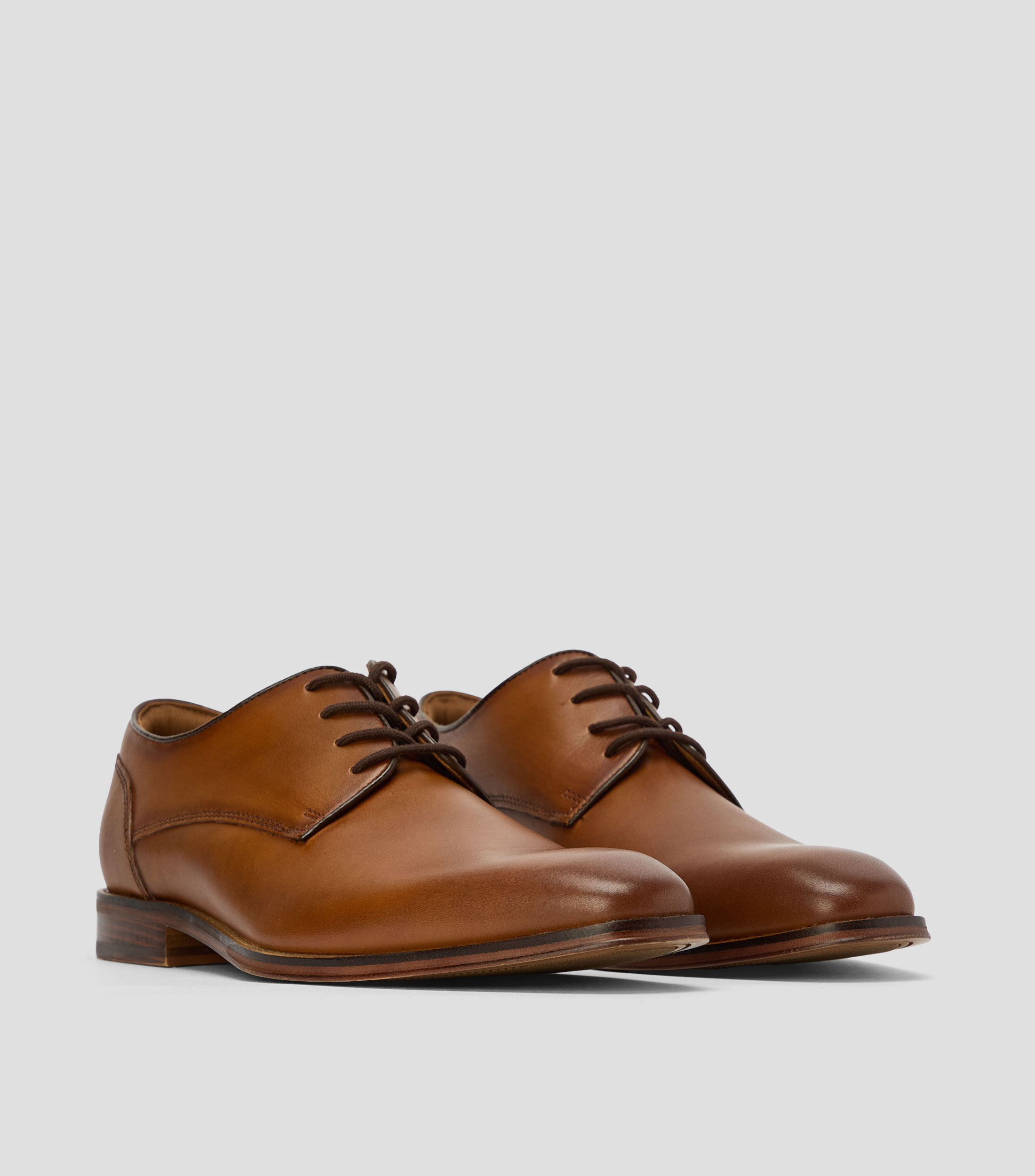 Zapatos de vestir derby en piel lisos Hombre