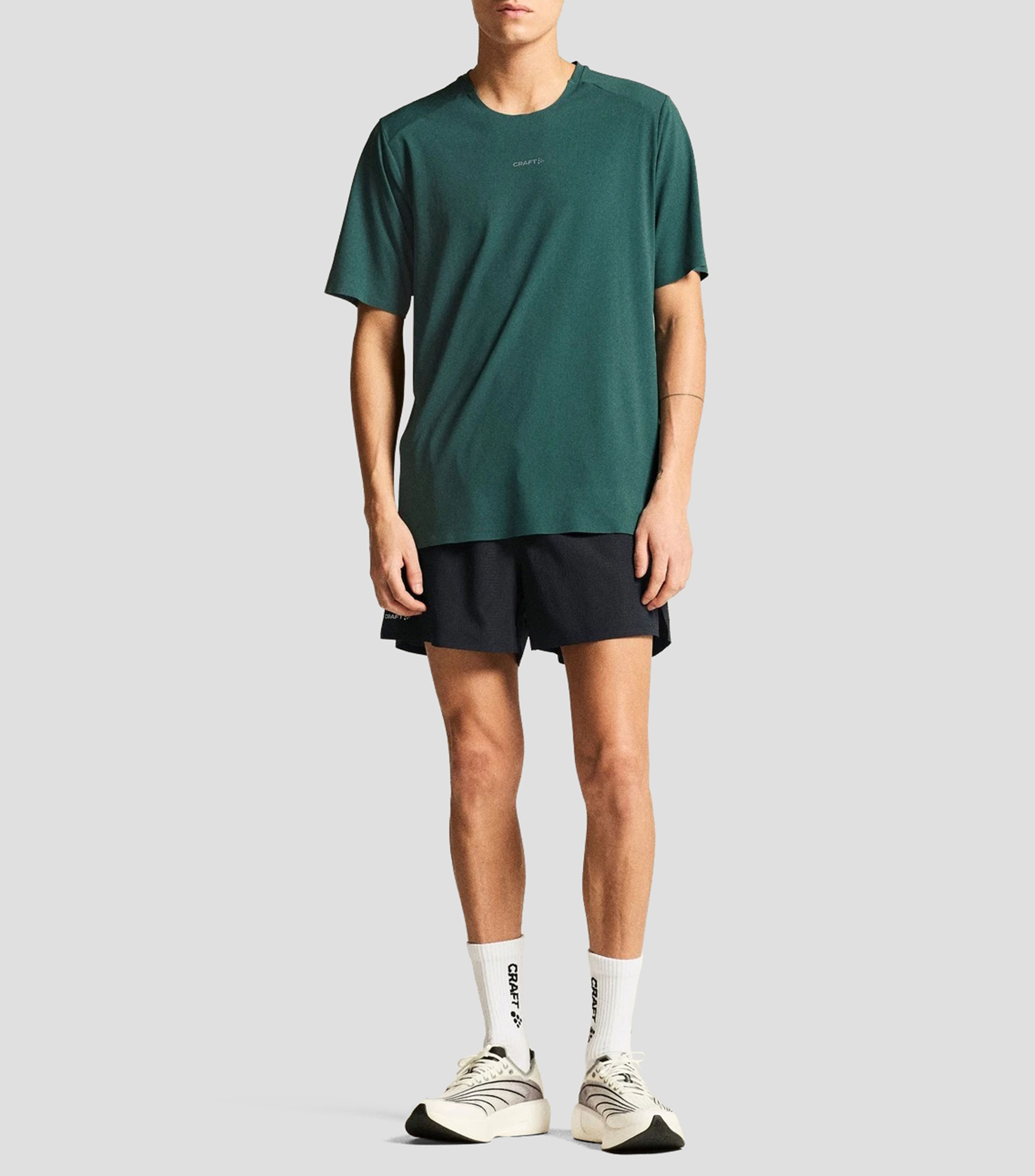 Playera para entrenamiento cuello redondo manga corta lisa Hombre
