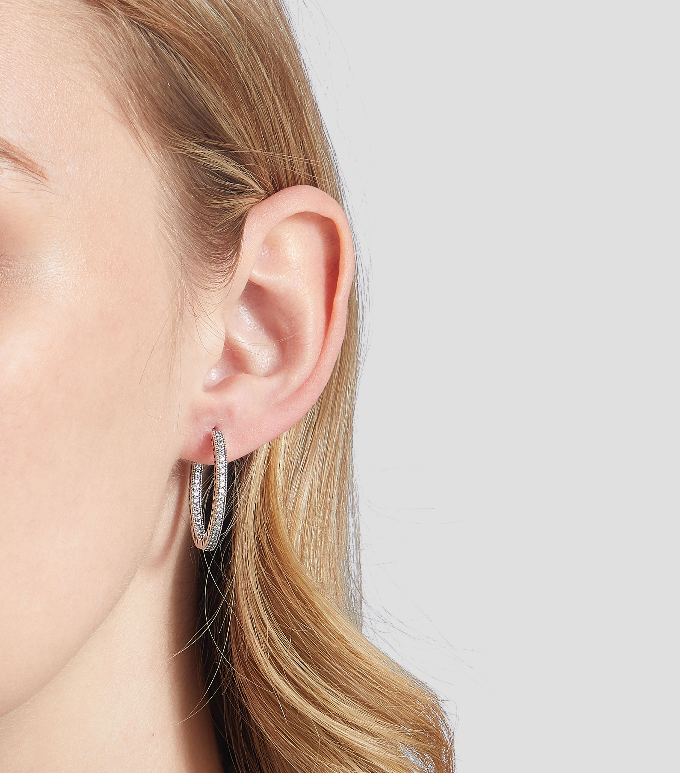 Pendientes en plata .925 Pandora Signature con zirconia cúbica Mujer