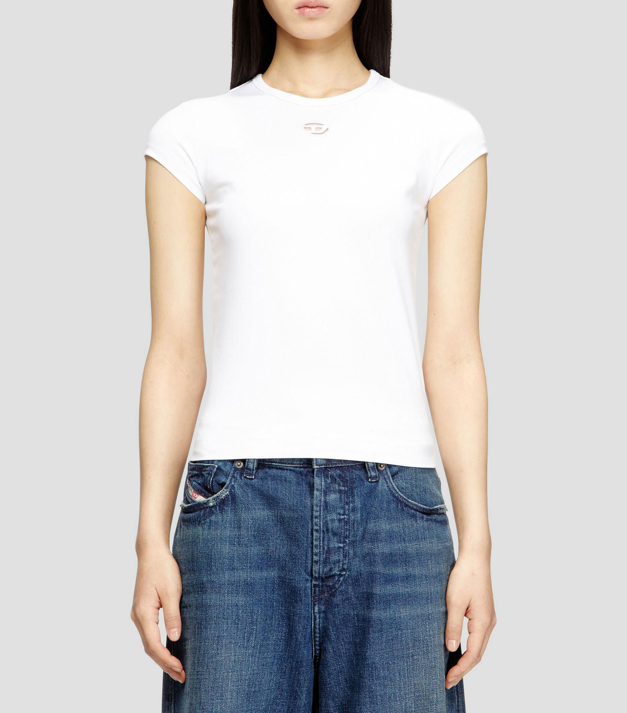 Playera cuello redondo manga corta lisa Mujer