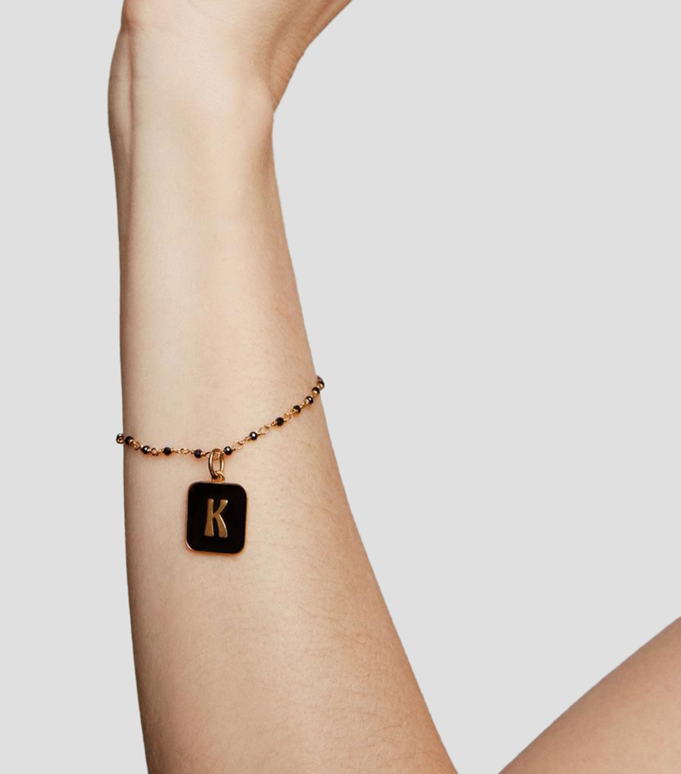 Dije inicial K en plata .925 Vibes Mujer