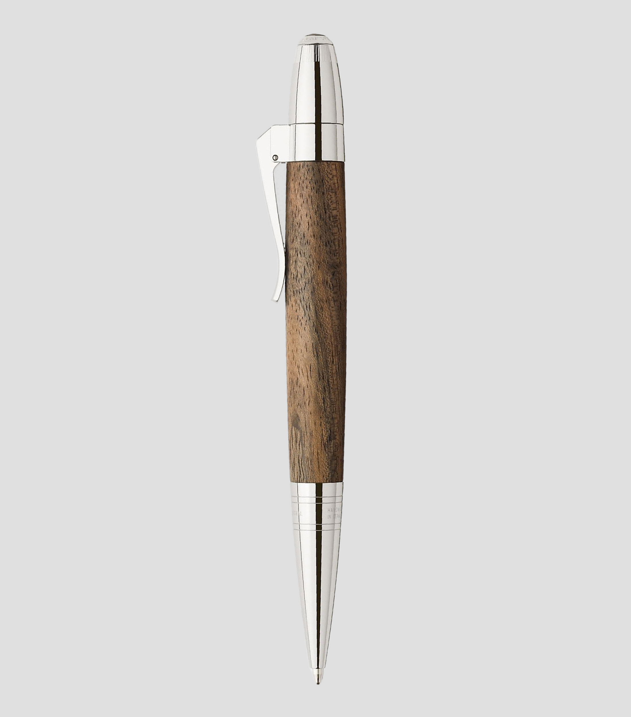 Boligrafo Magnum