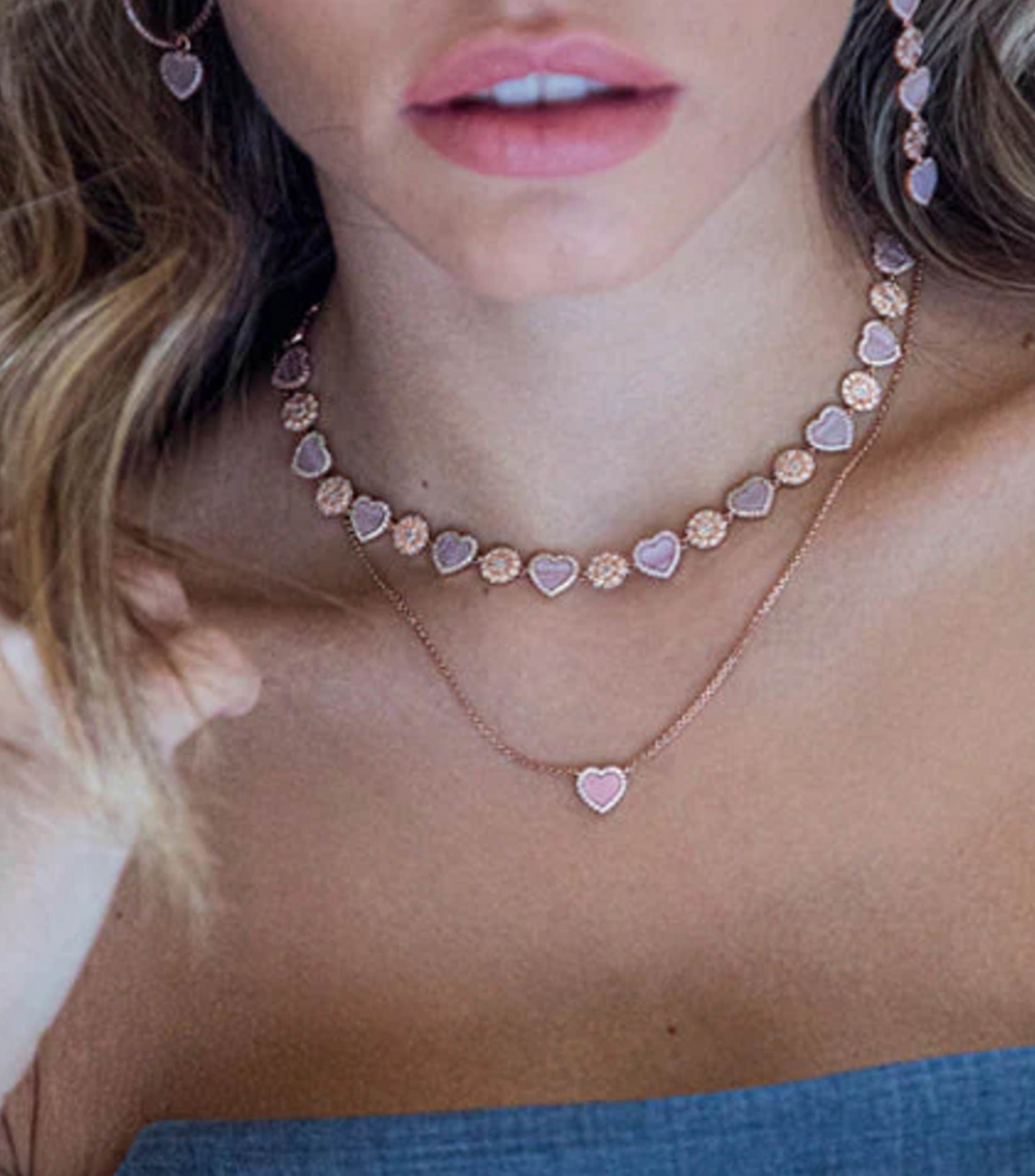 Collar con dije de corazon Mujer