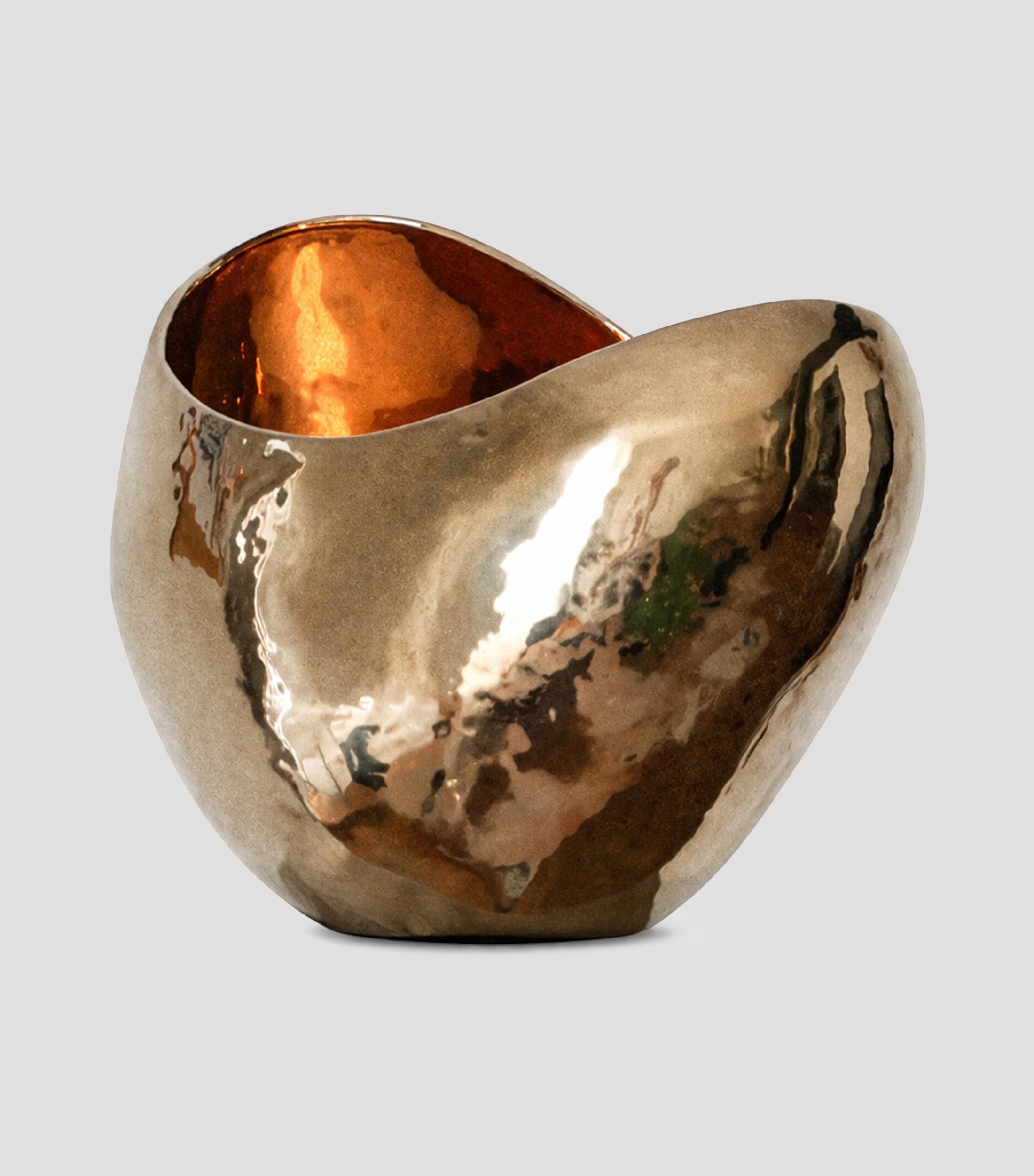 Escultura con vela Golden Amber Light en arcilla