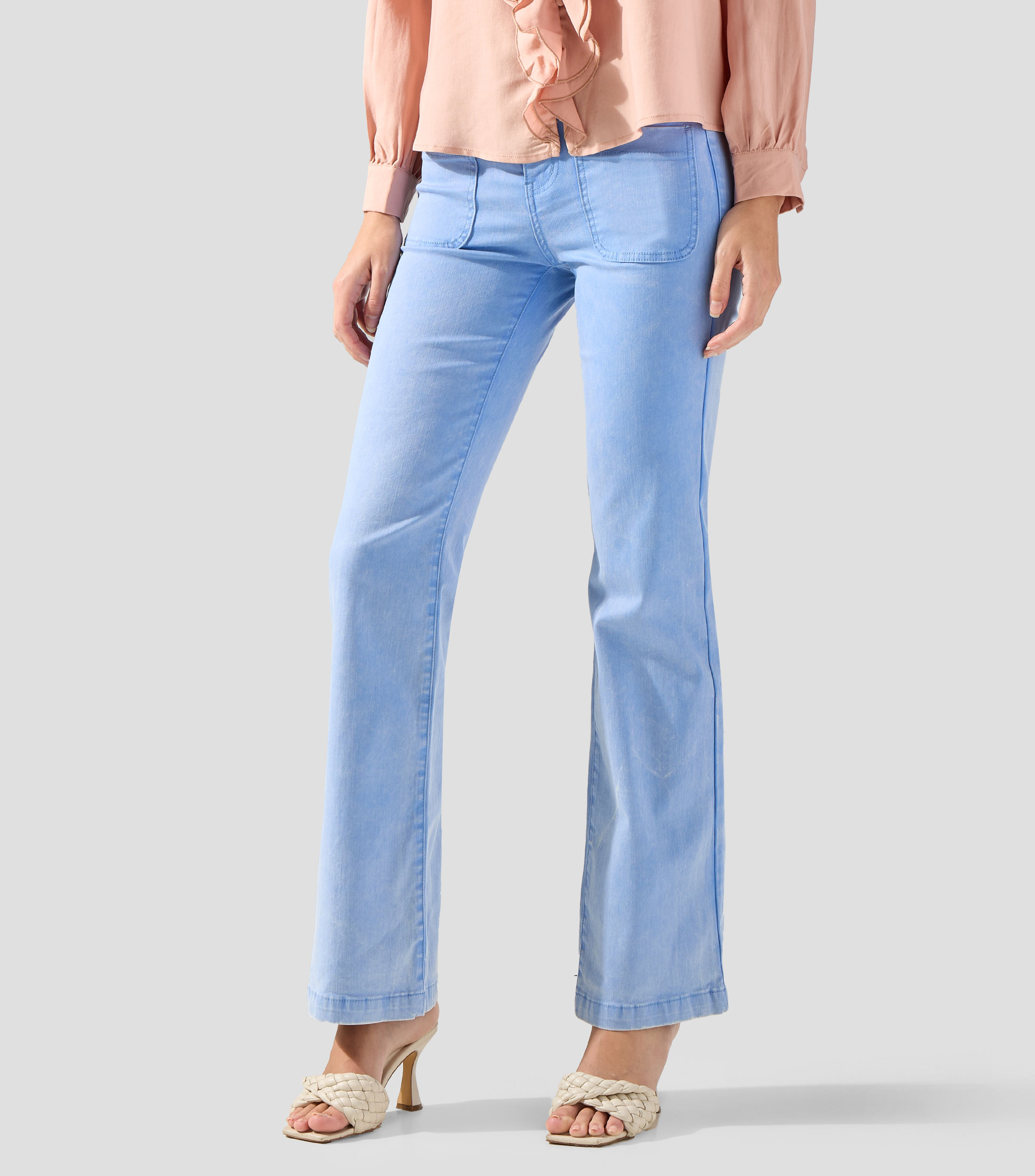 Jeans acampanado Mujer