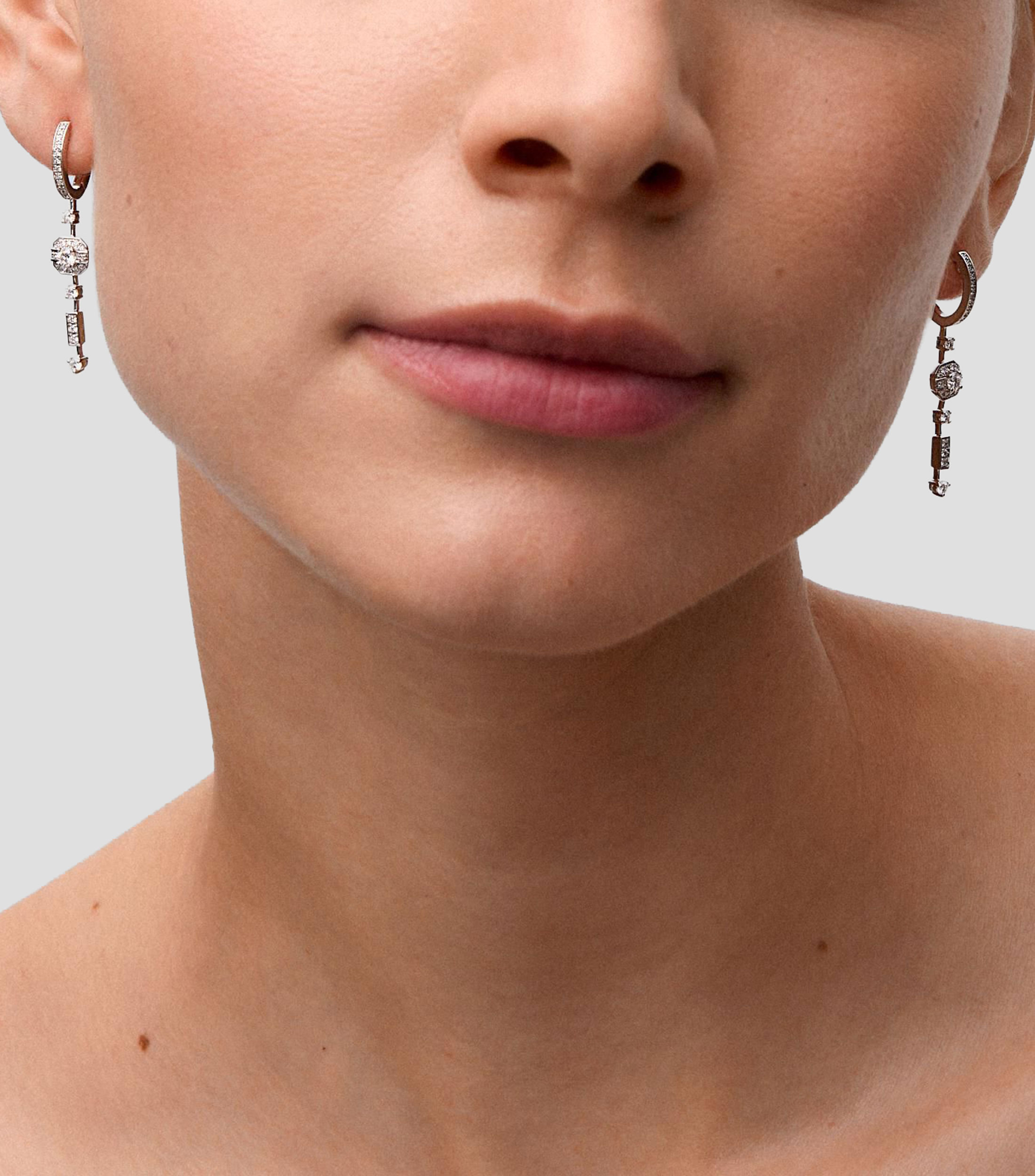 Aretes en oro blanco 18 kilates con diamantes Compromiso Decó Mujer