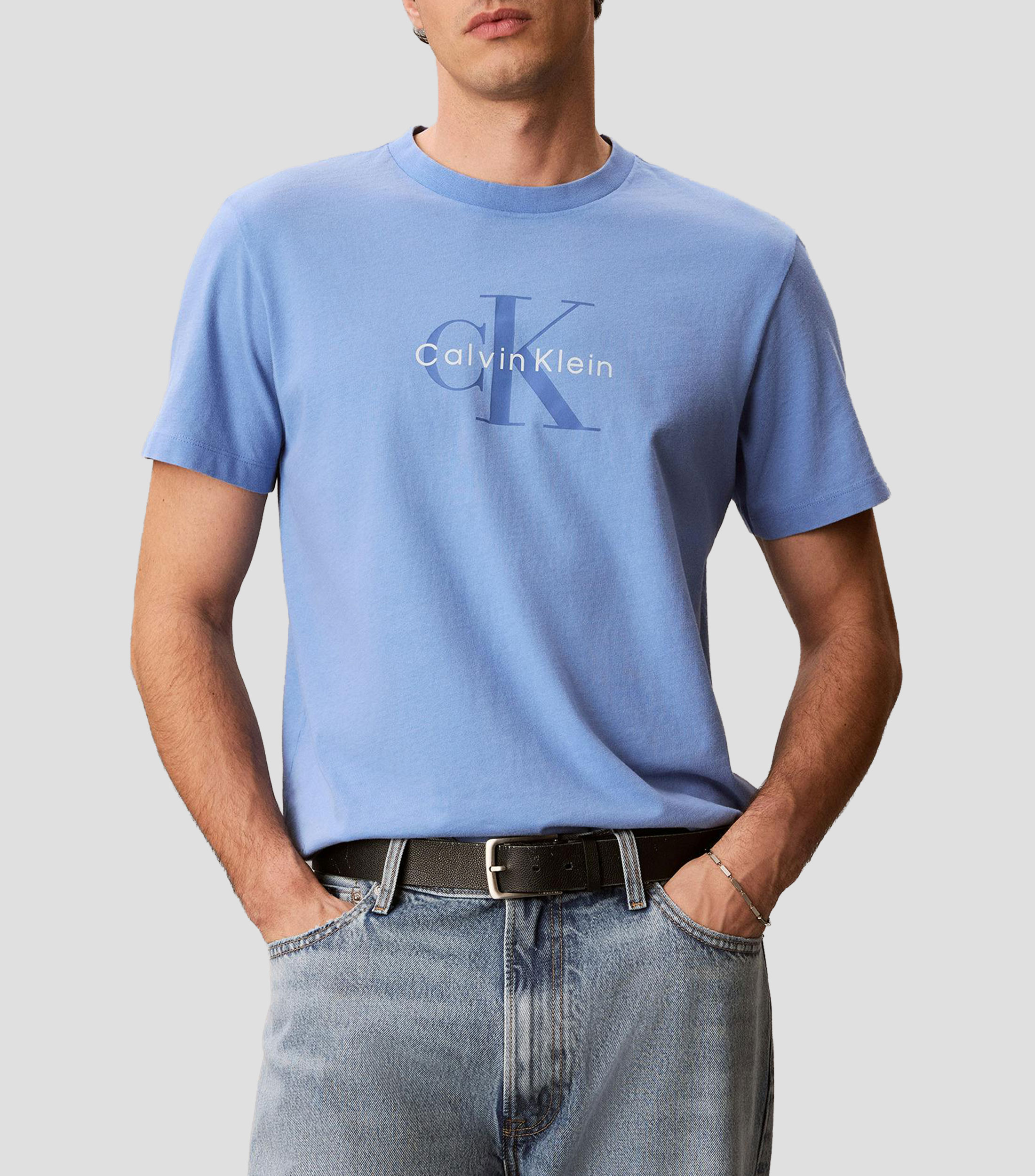 Playera cuello redondo manga corta estampada Hombre