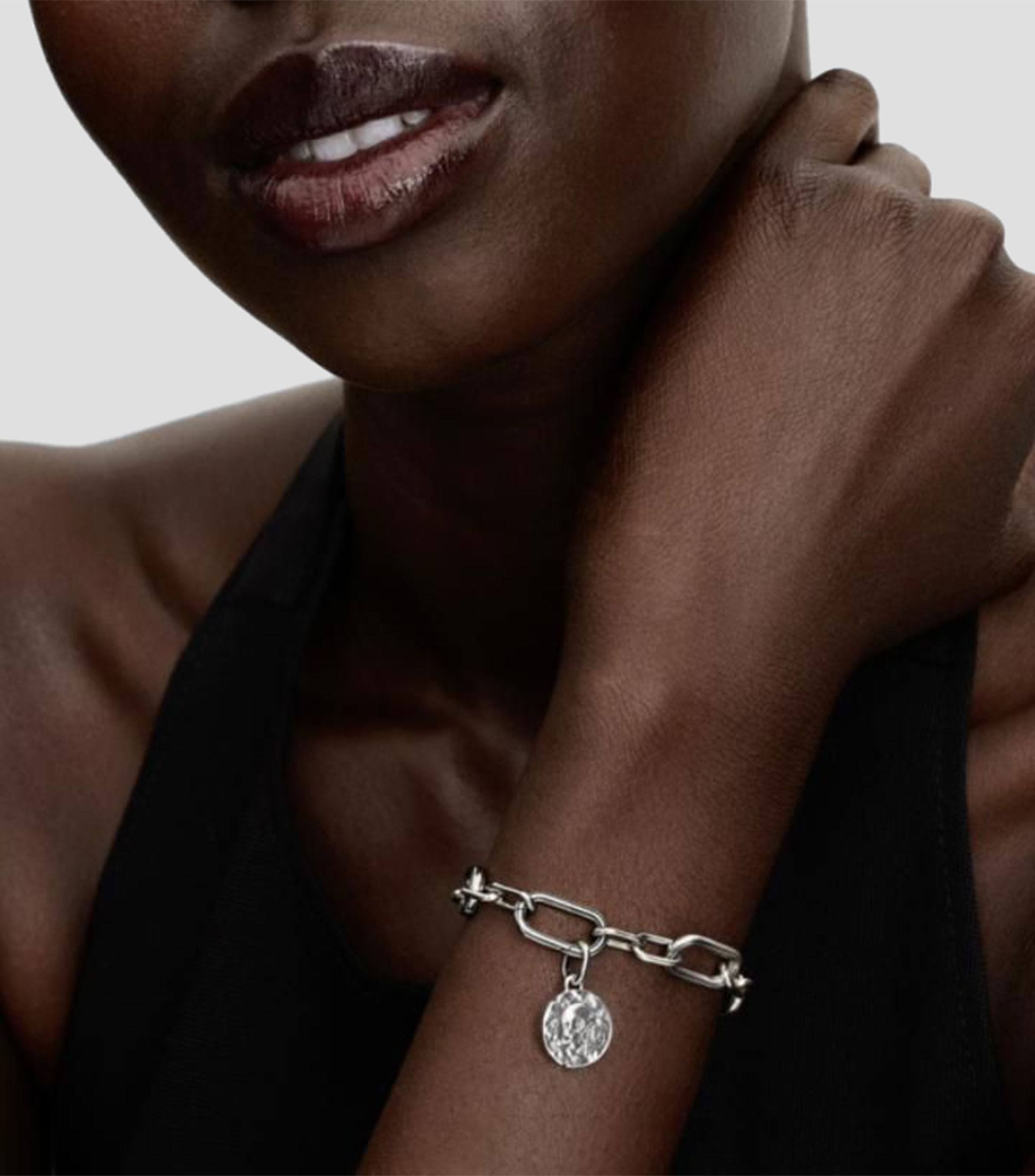 Charm con calavera en plata .925 Mujer