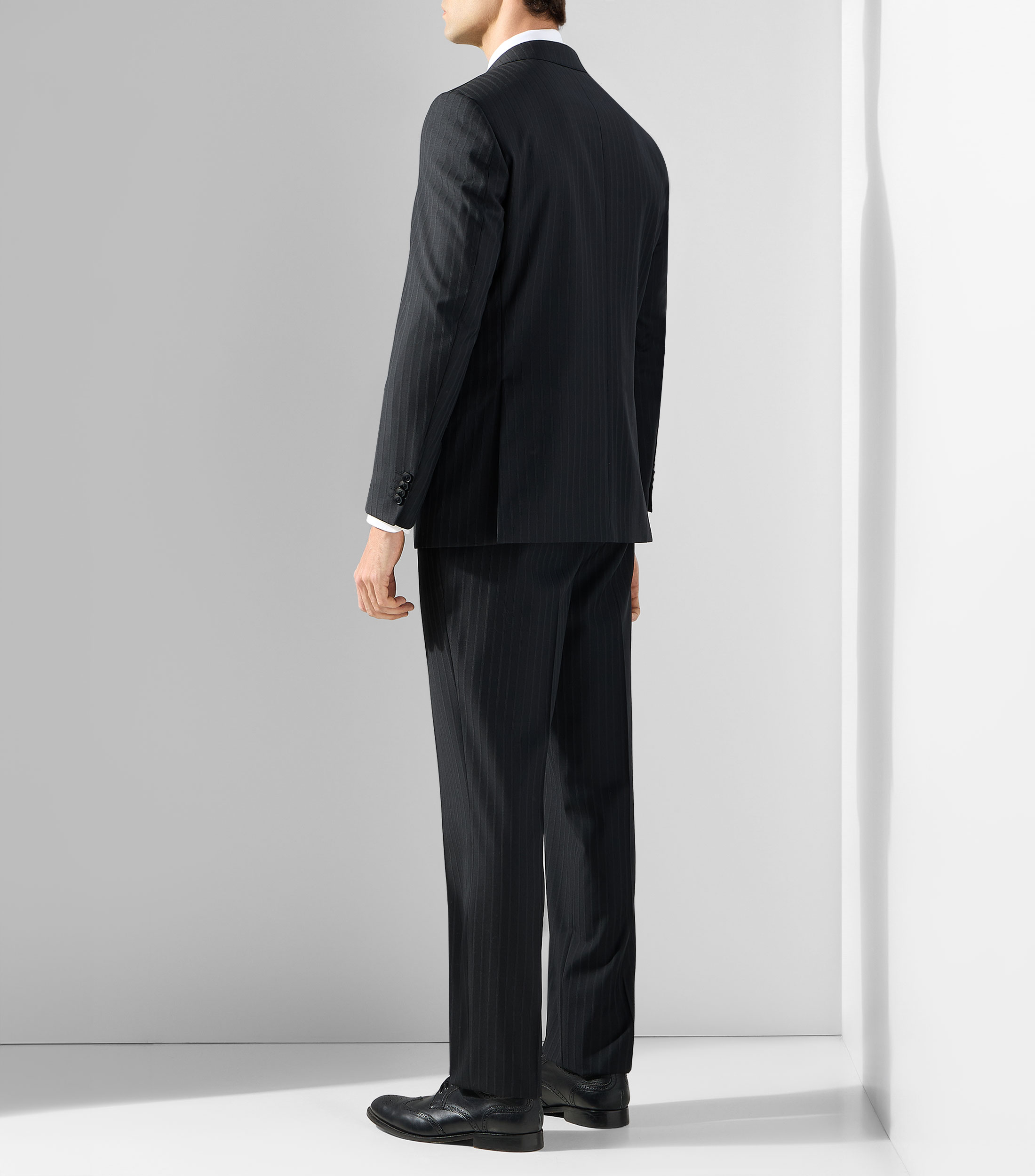 Traje de corte slim con rayas Hombre