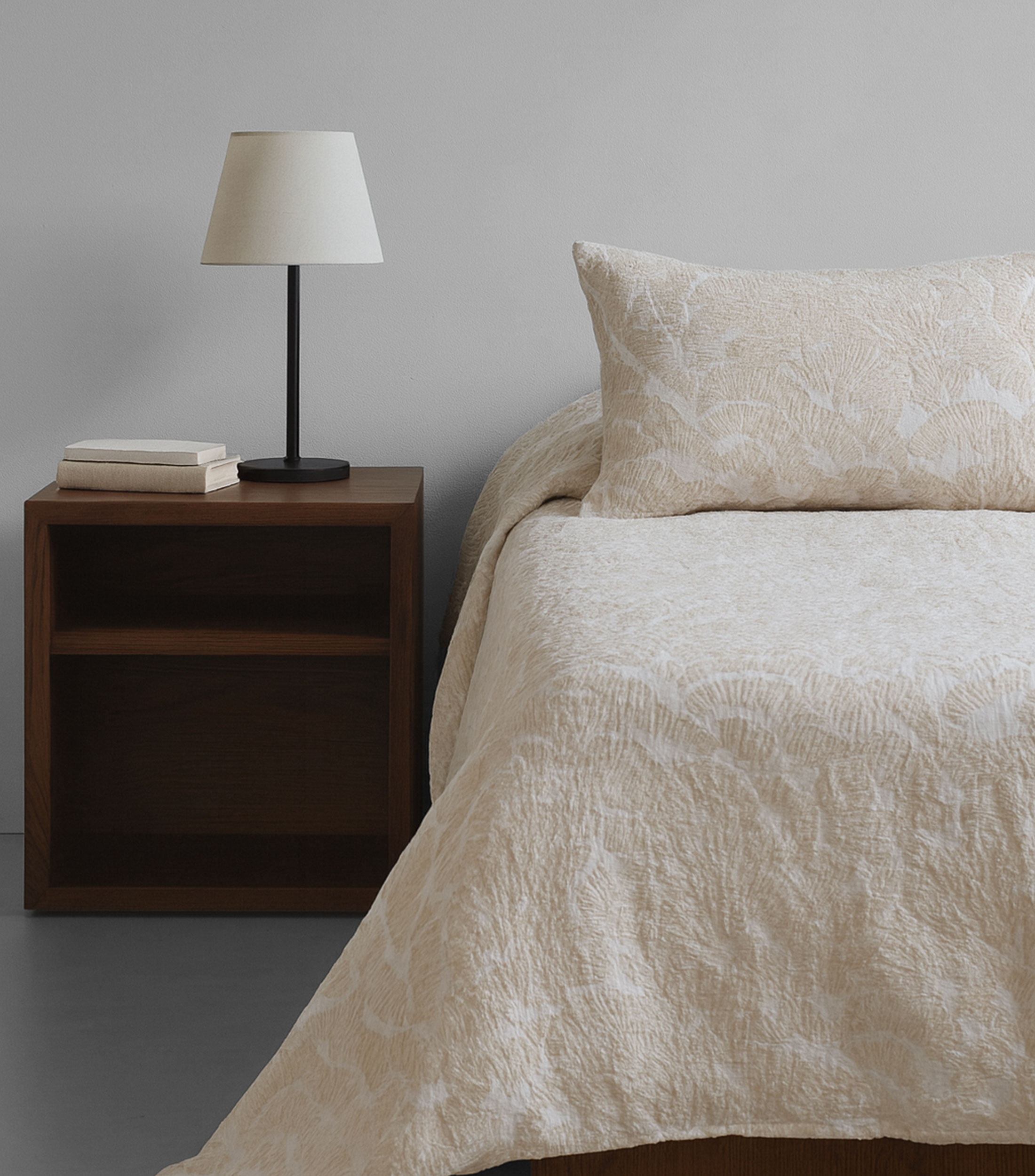 Funda para almohada king size en algodón y lino Concha Arredo gris