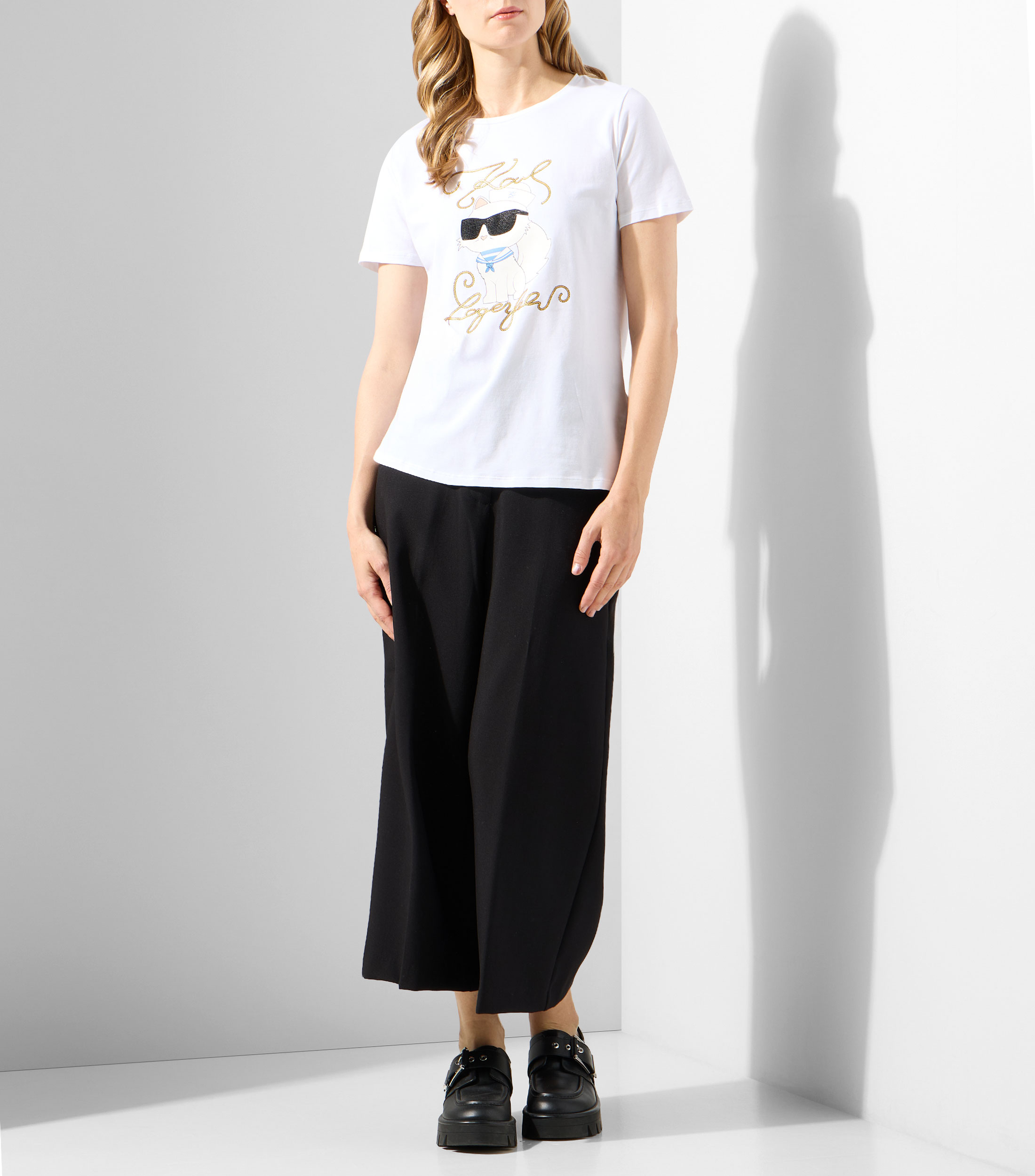 Playera cuello redondo manga corta estampada Mujer