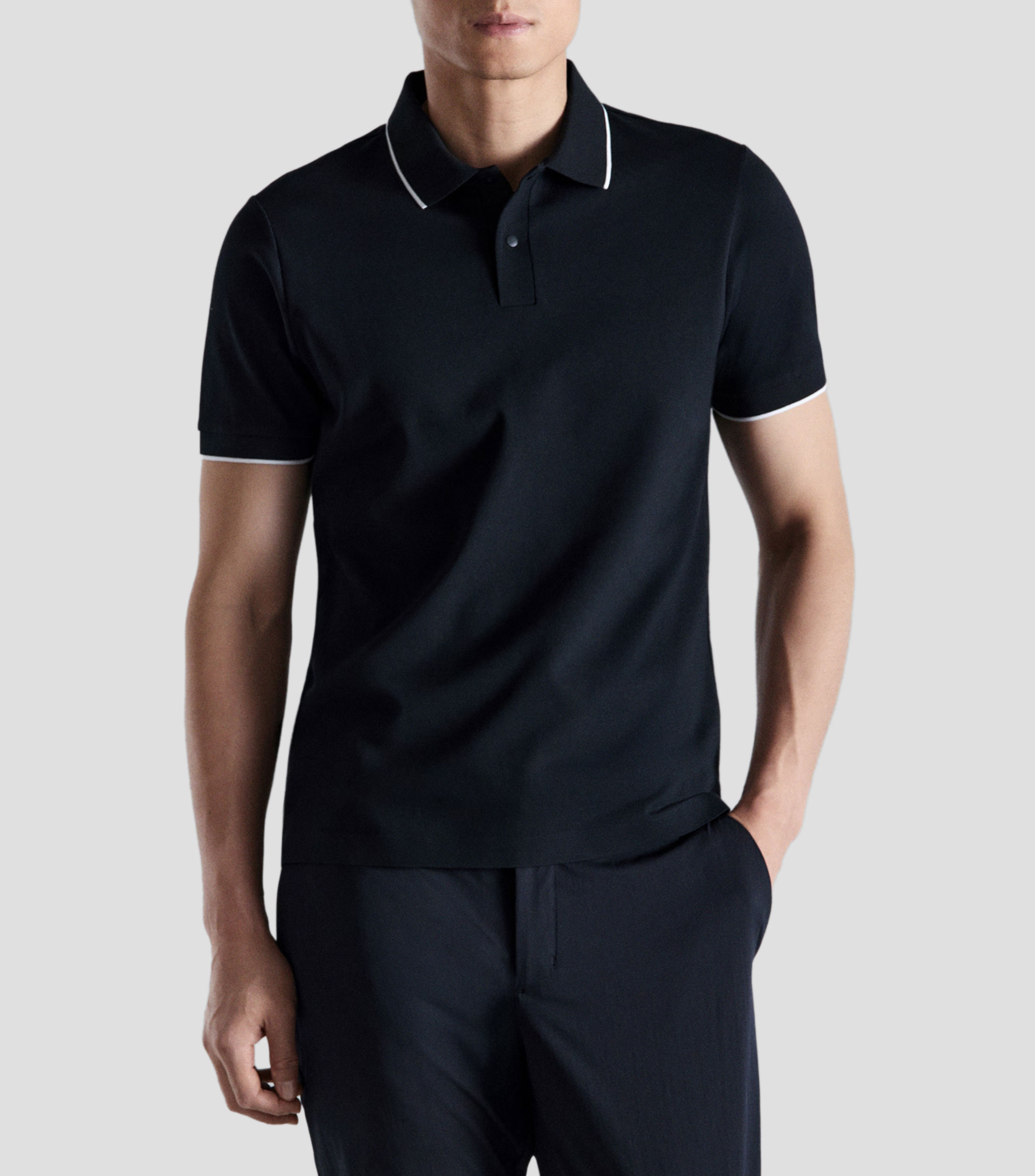 Playera tipo polo manga corta lisa Hombre