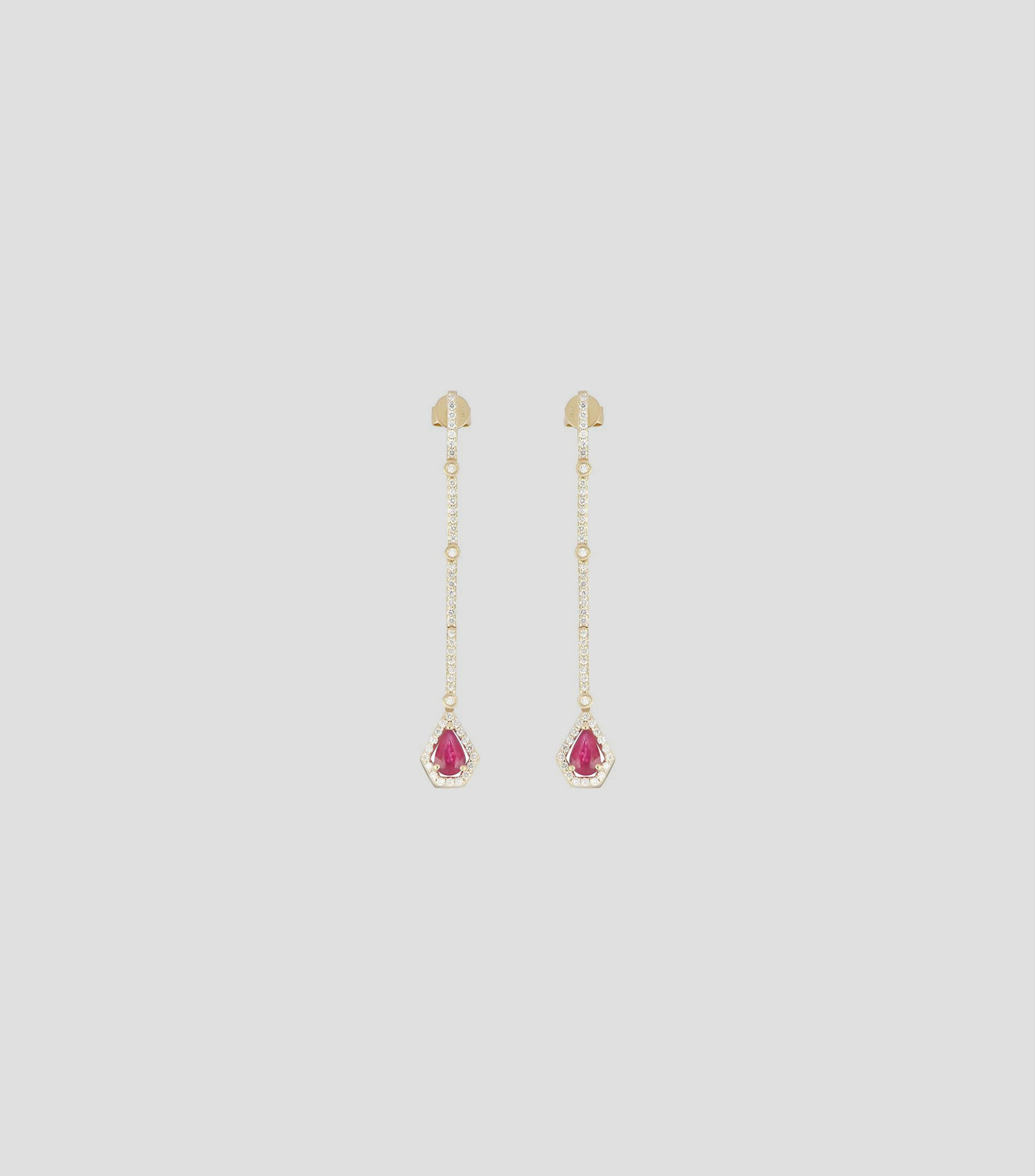 Aretes en oro amarillo 18 Kilates con rubí y diamantes Mujer