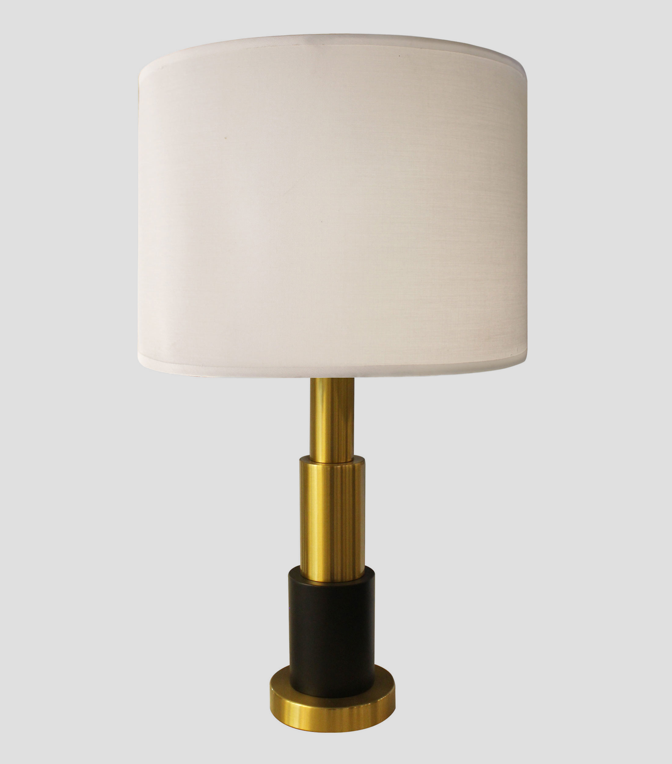 Lampara de mesa 110 V