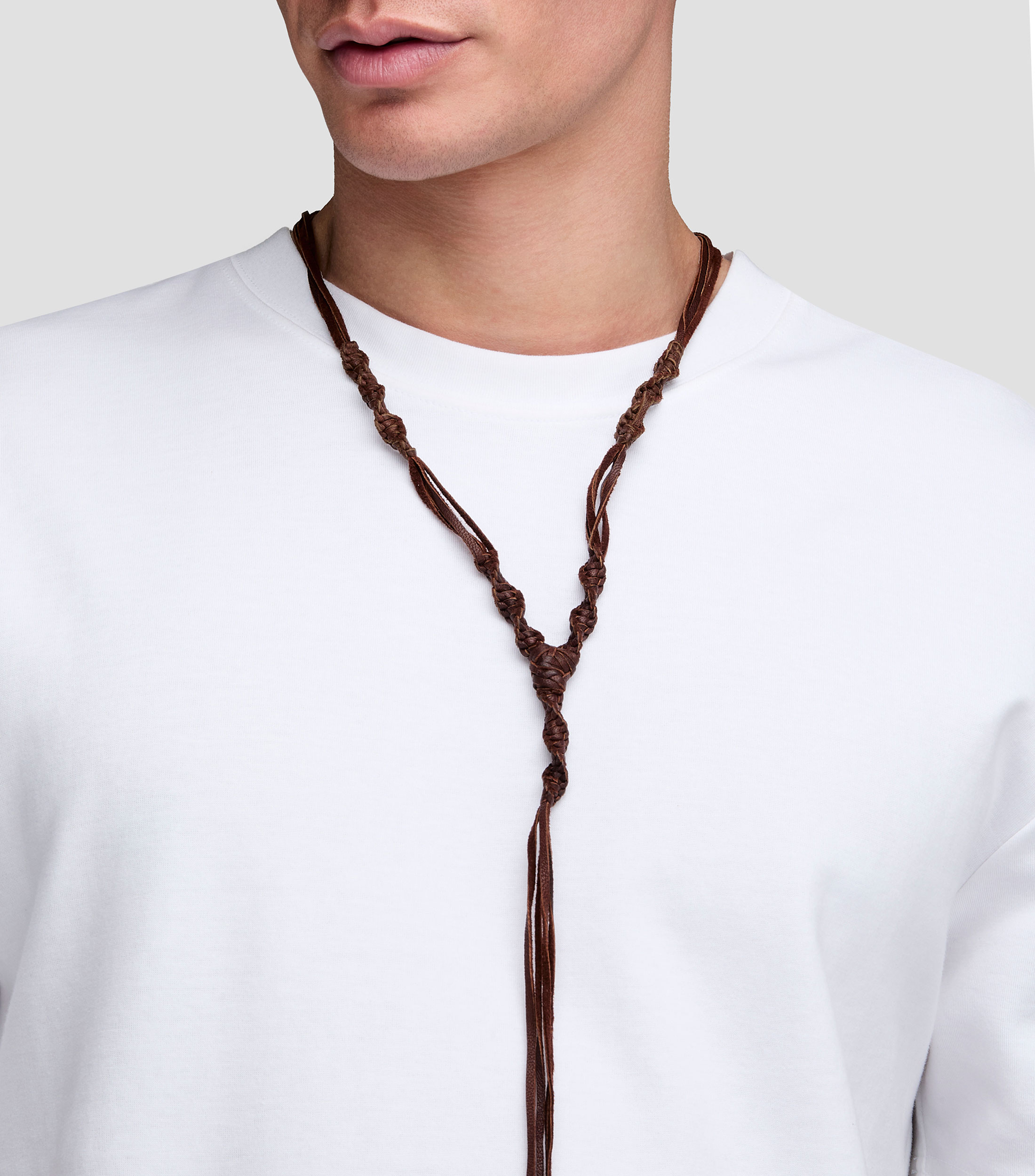 Collar Largo de Cuero Cafe Hombre