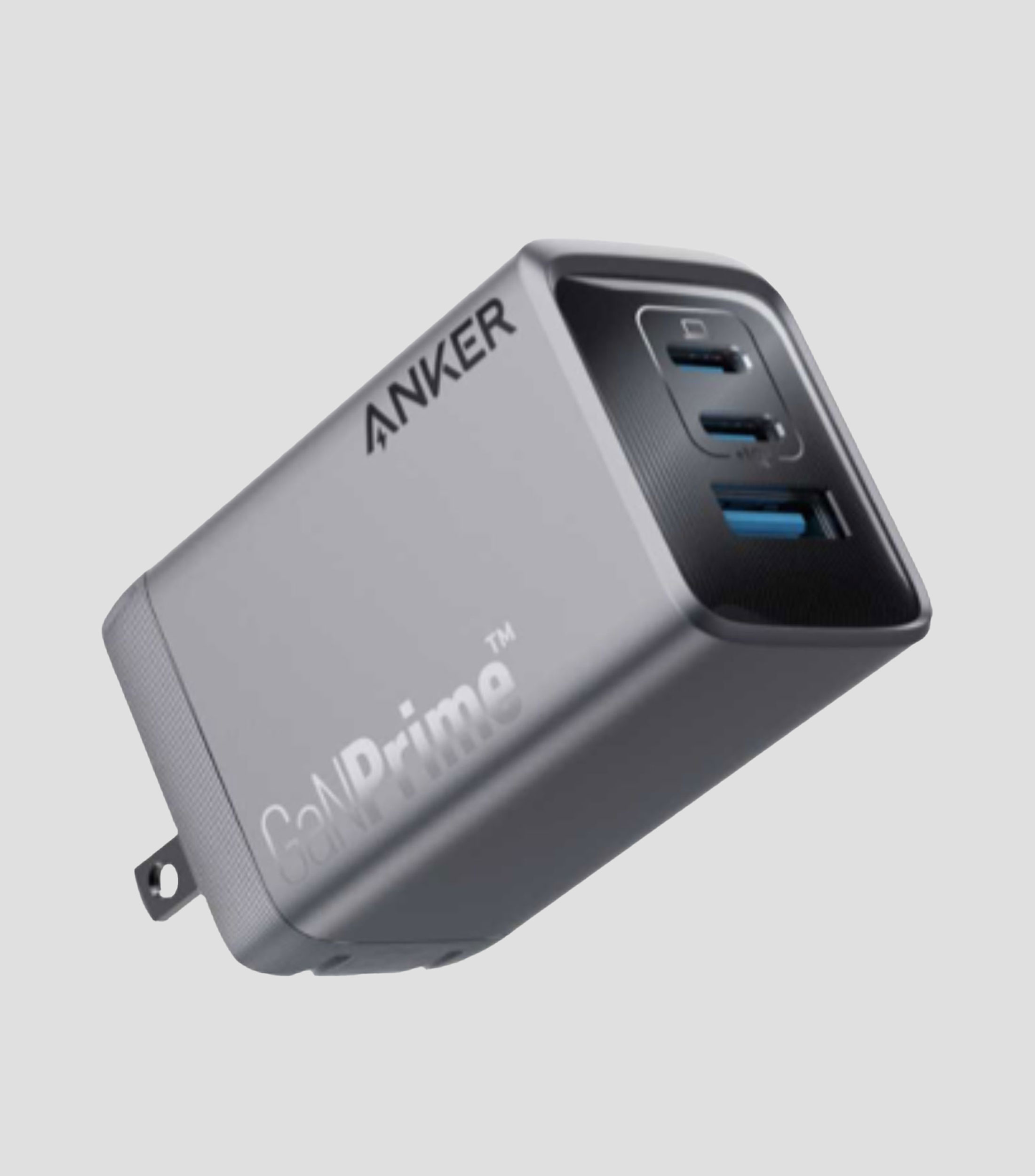 El cargador de pared Prime con GaN cuenta con un diseno ultracompacto ademas ofrece carga rapida para 3 dispositivos con carga maxima de 100W con dos puertos y proteccion total