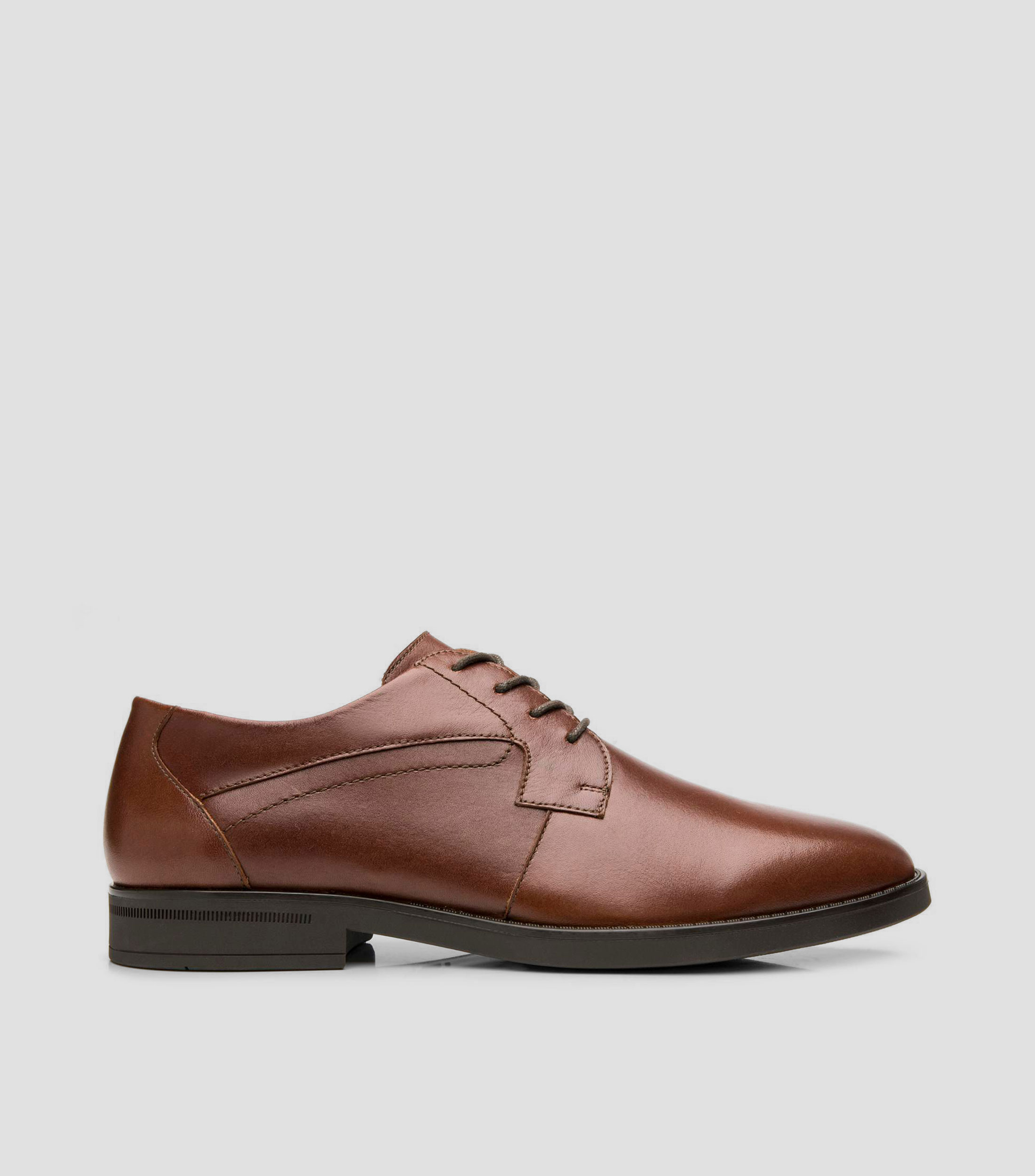 Zapatos de Vestir Derby en piel vacuna Hombre
