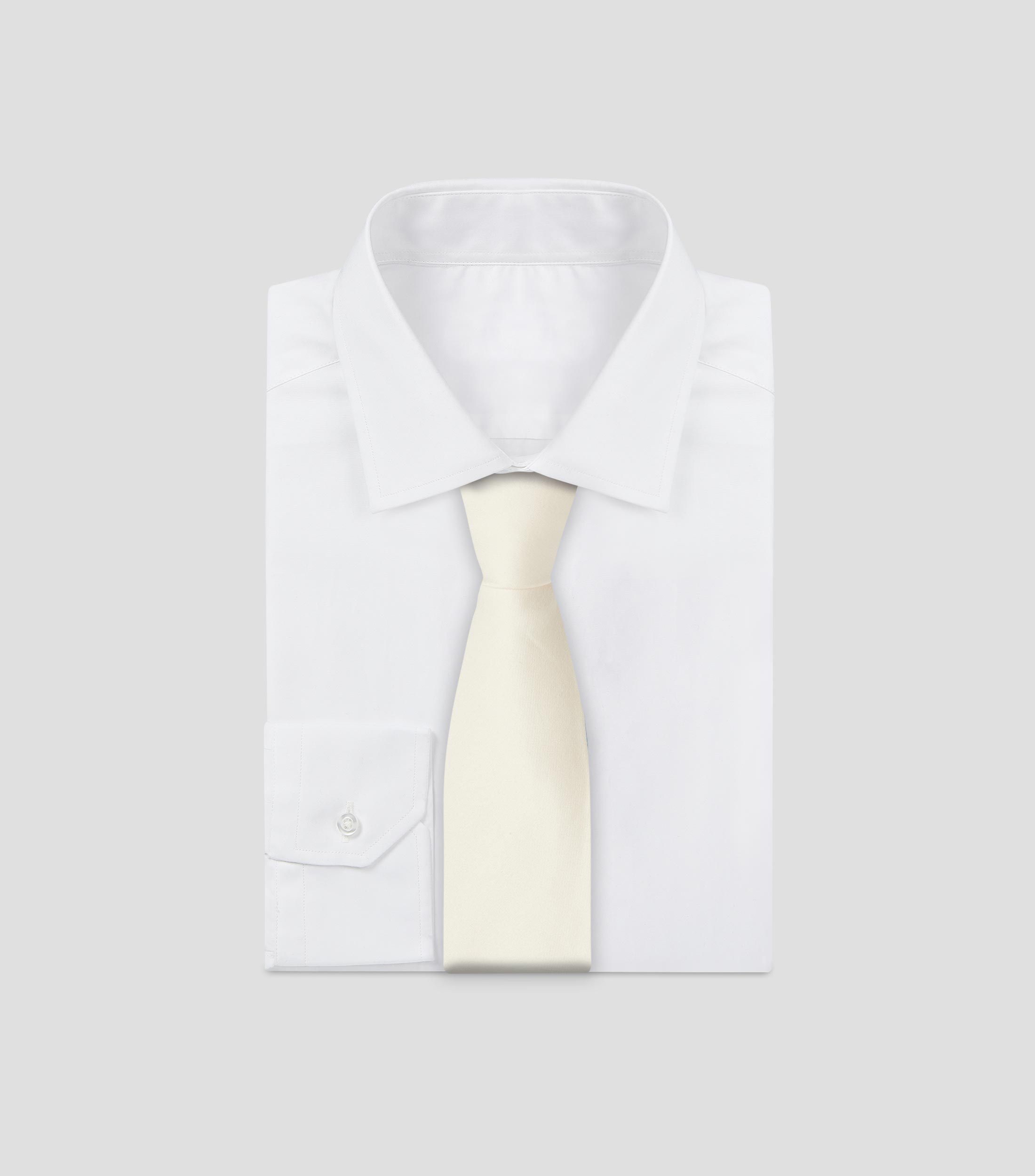 Corbata ancha lisa