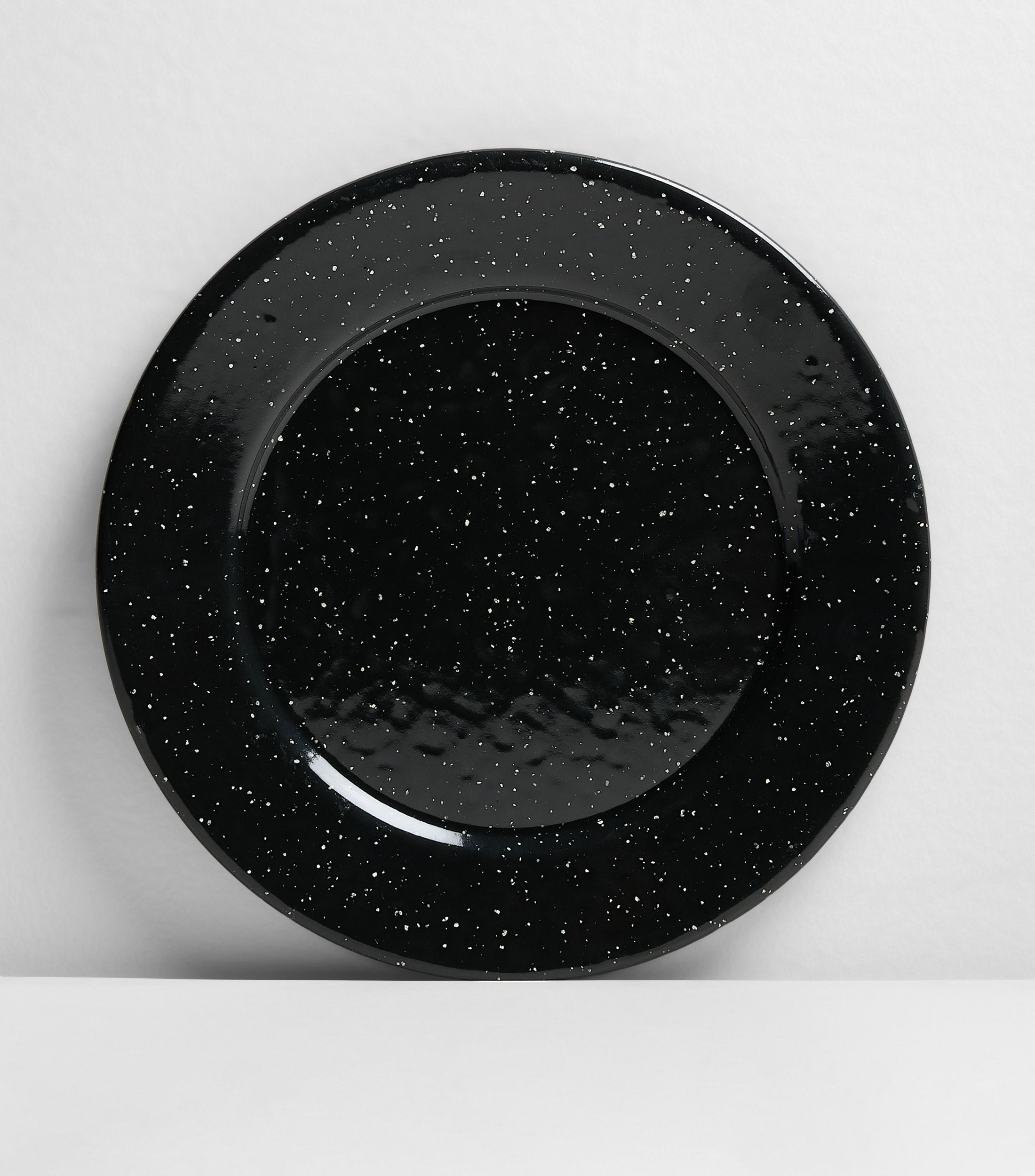PLATO 24 NEGRO MOTAS