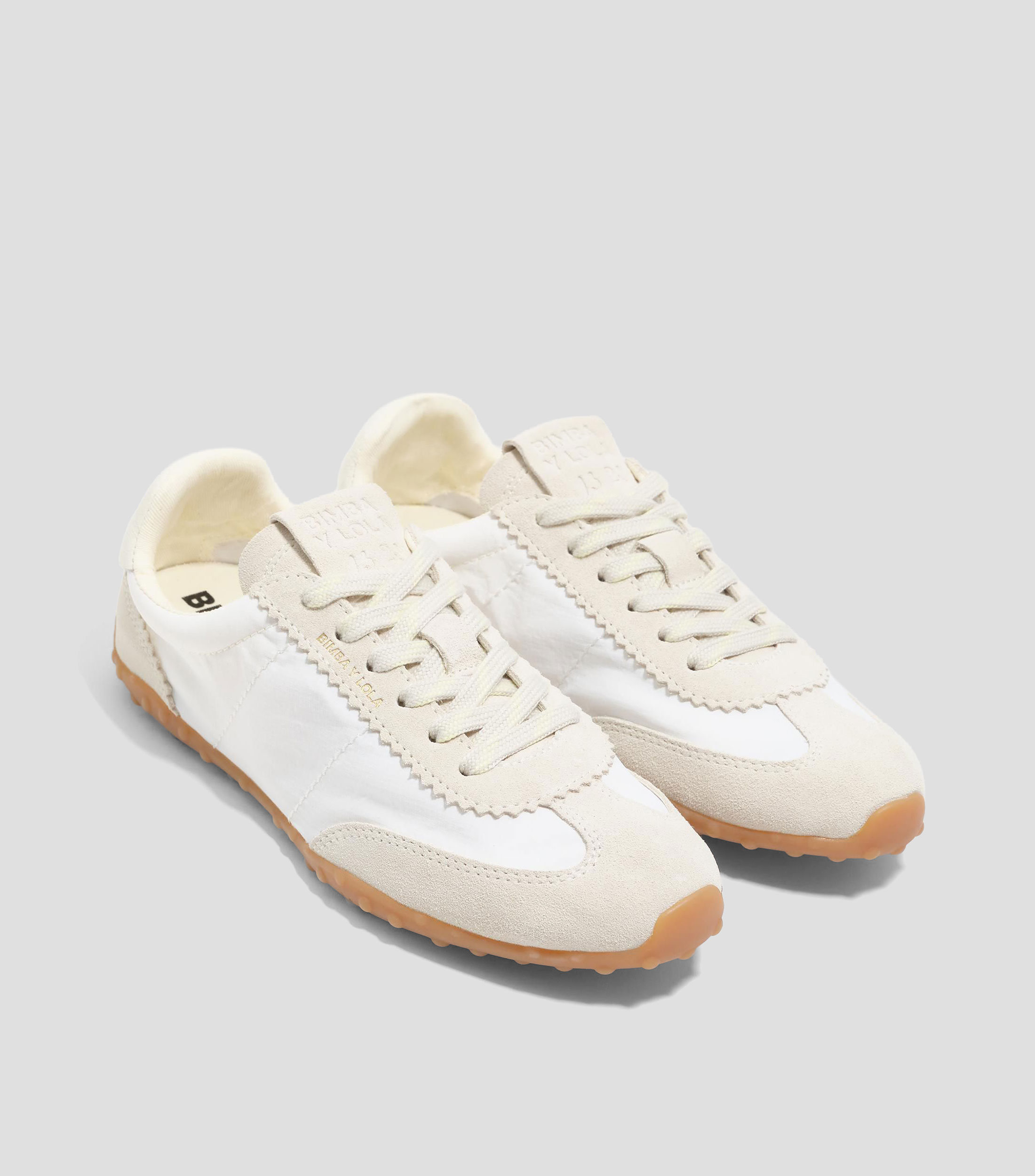 Tenis 13 29 serraje nylon blanca Mujer