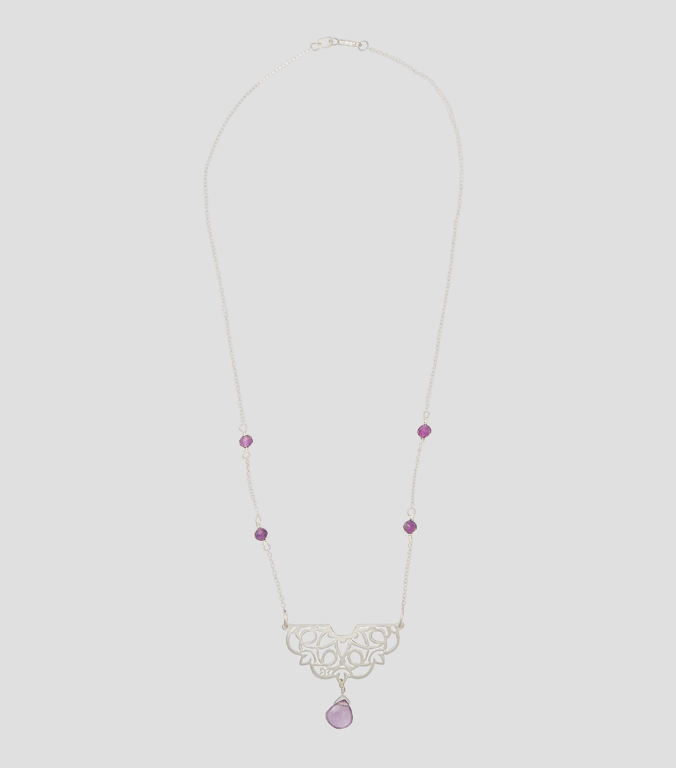 Dije en Plata .925 Medio Mandala con granate Mujer