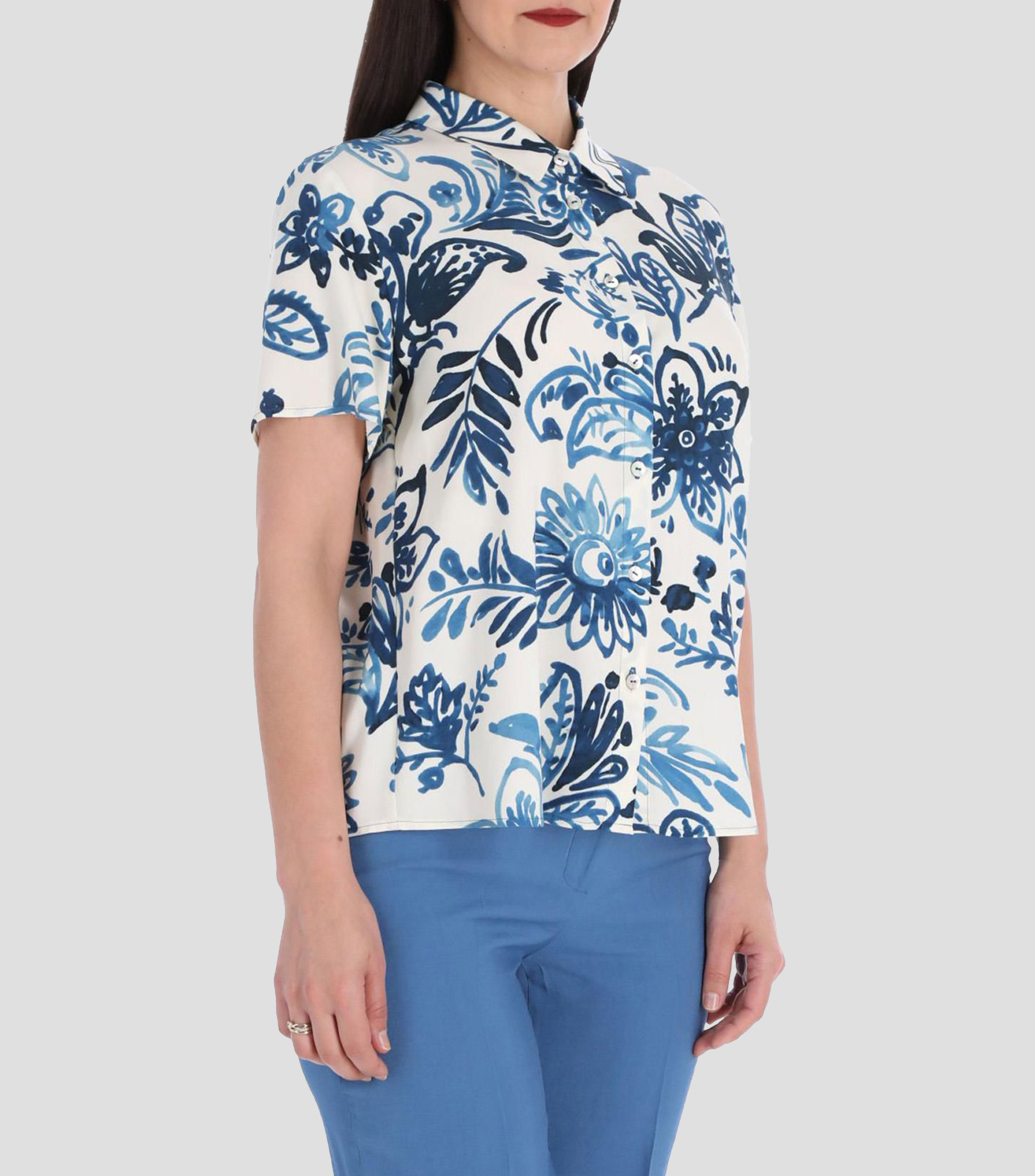 Blusa estampada con manga corta Mujer