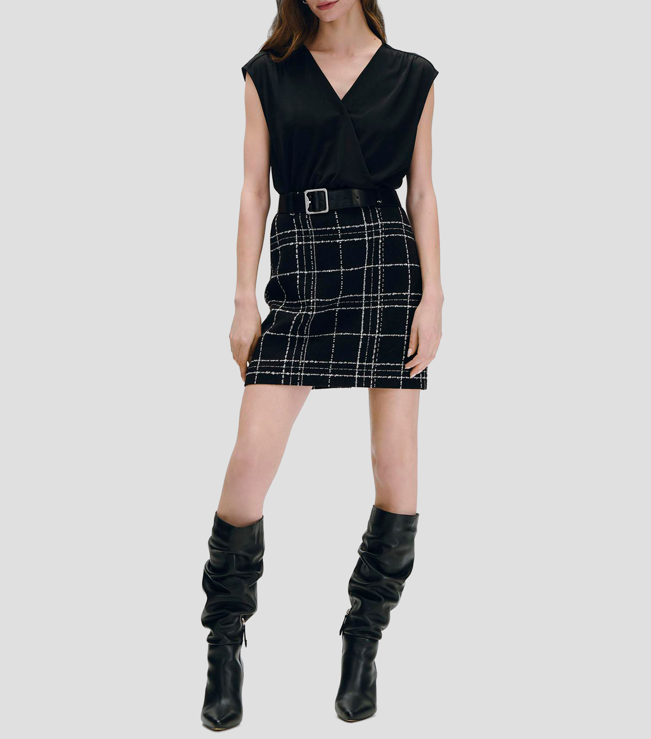 Blusa de punto envolvente negra con frunces para Mujer