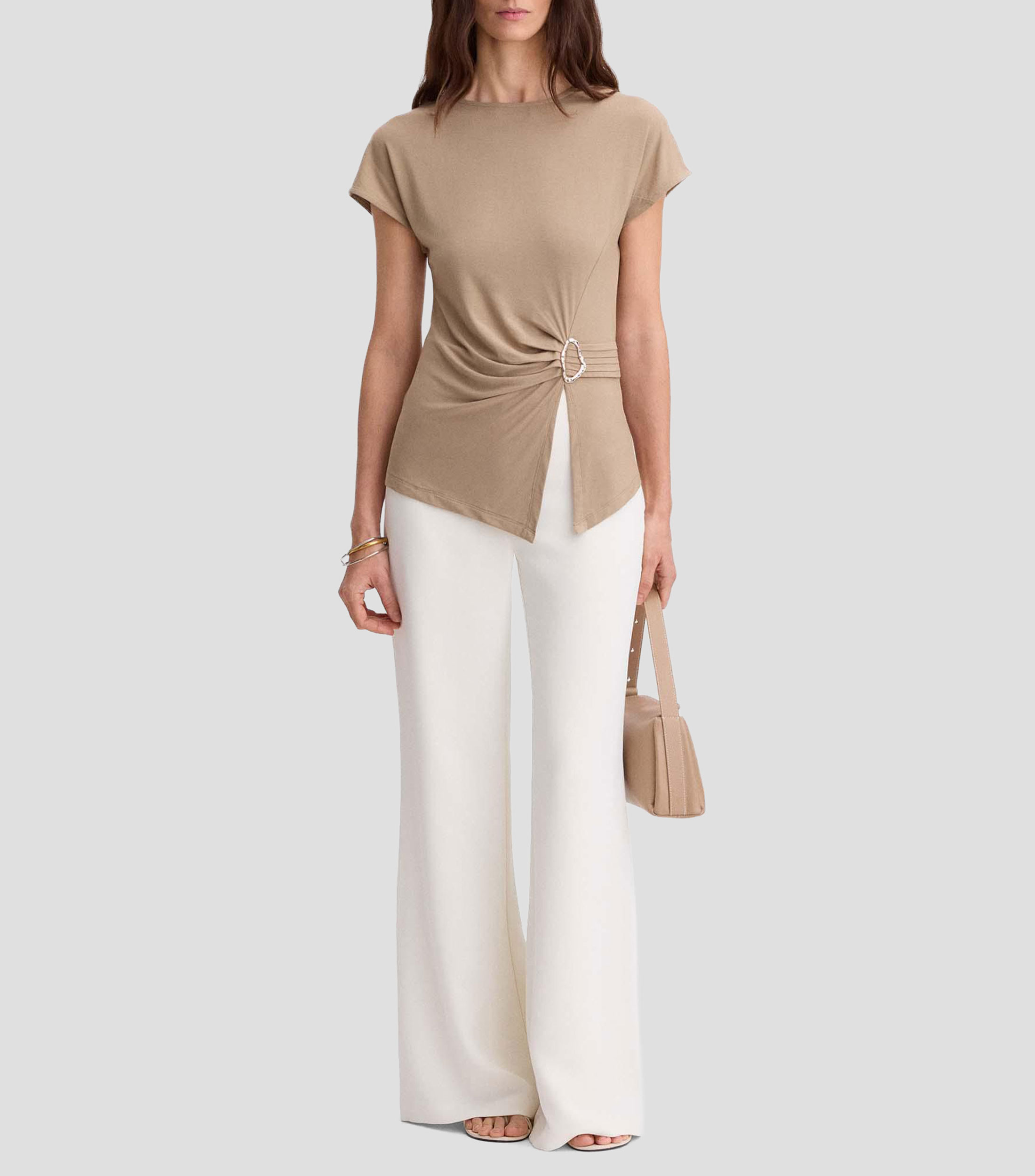 Playera asimétrica anilla liso Mujer