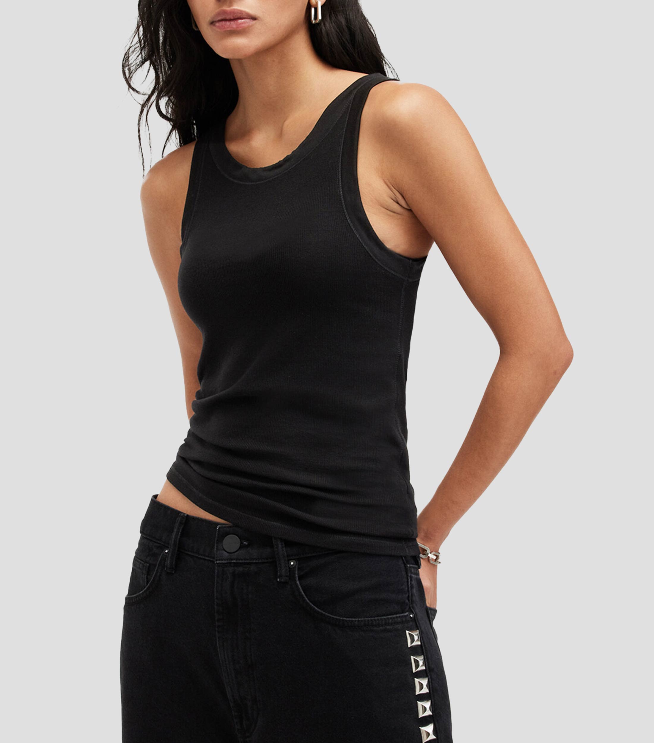 Playera lisa sin mangas Mujer