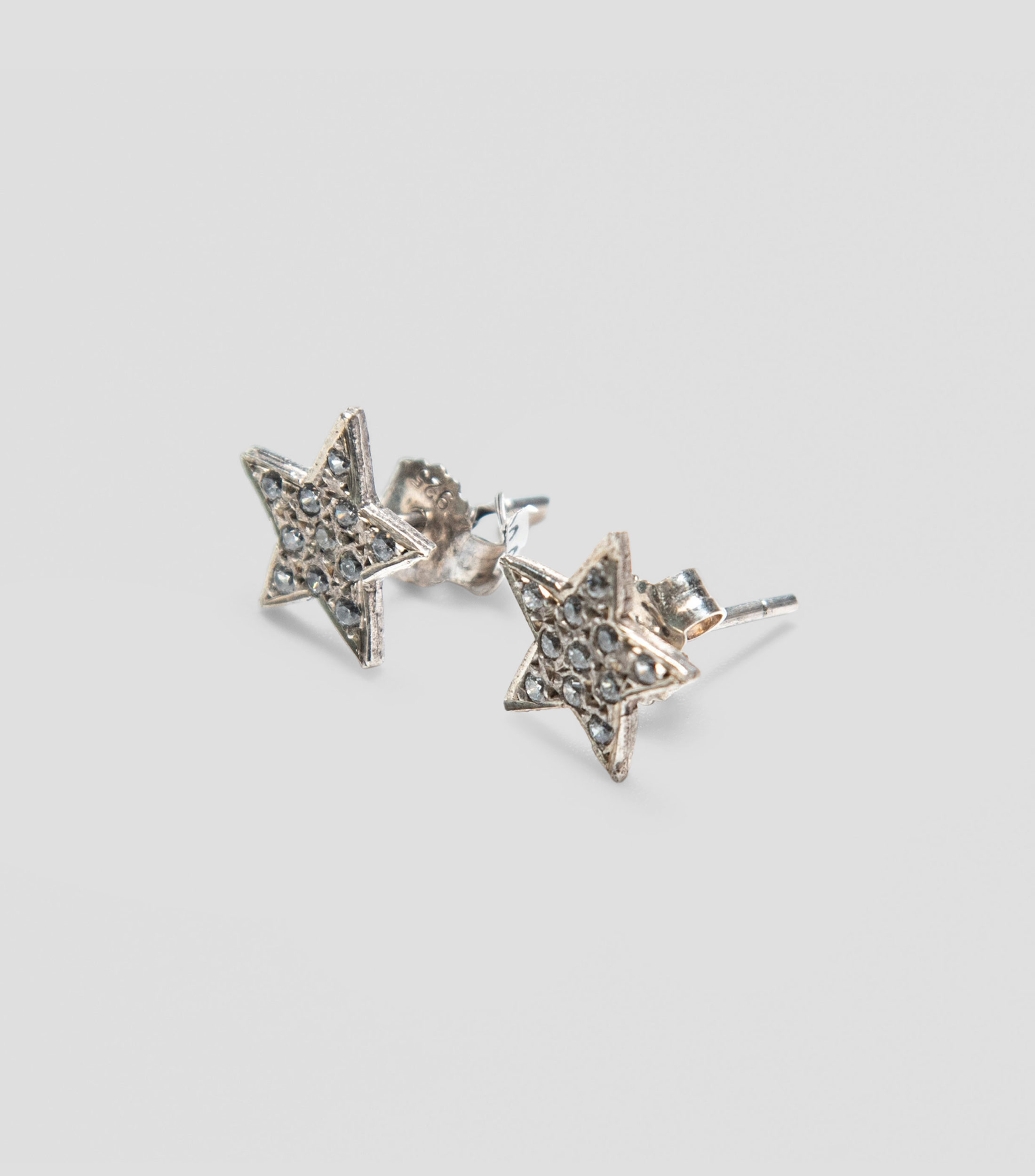 Aretes en plata .925 en forma de estrella Rock Star con circonias Unisex