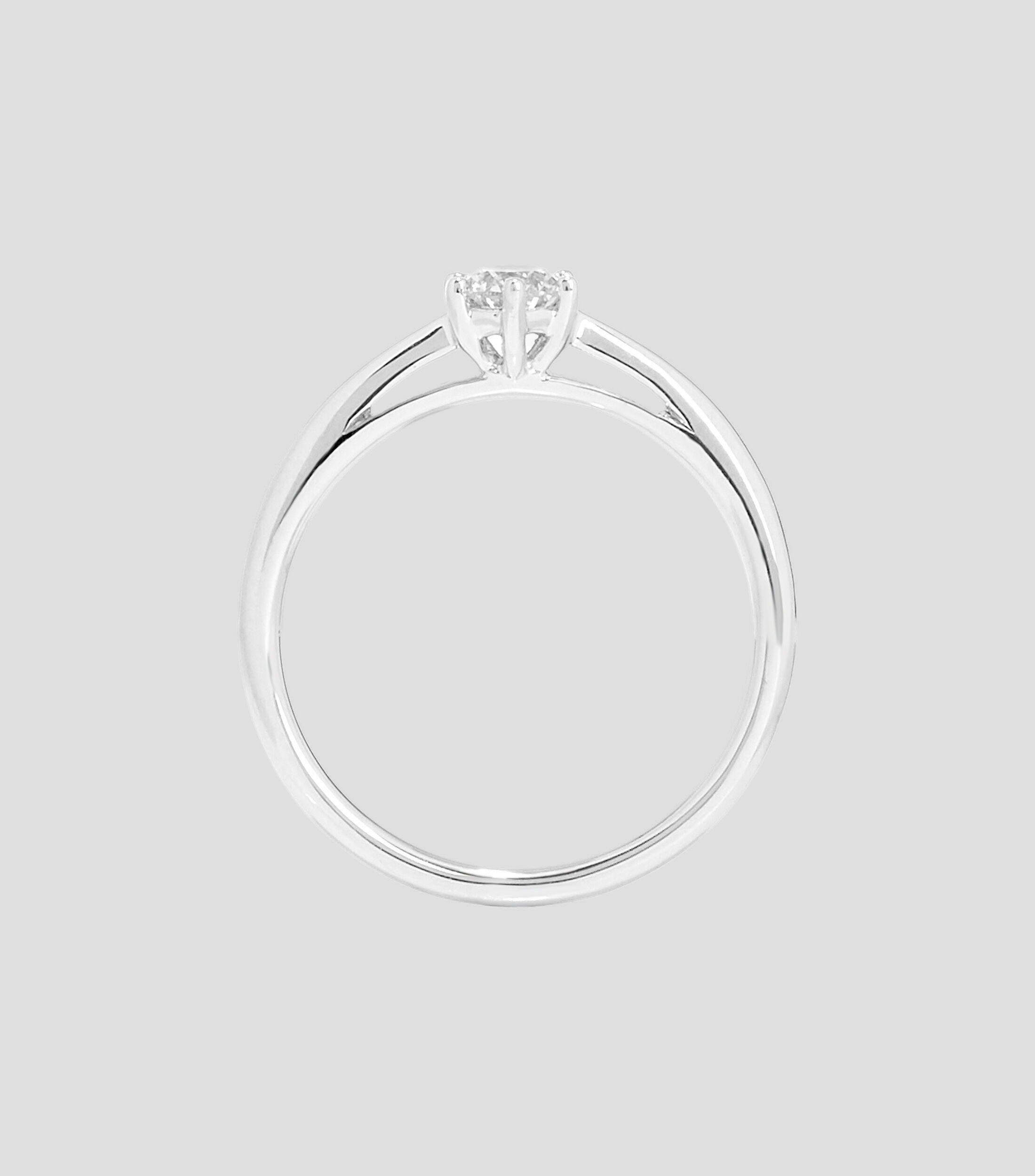 Anillo Solitario en oro blanco Mujer