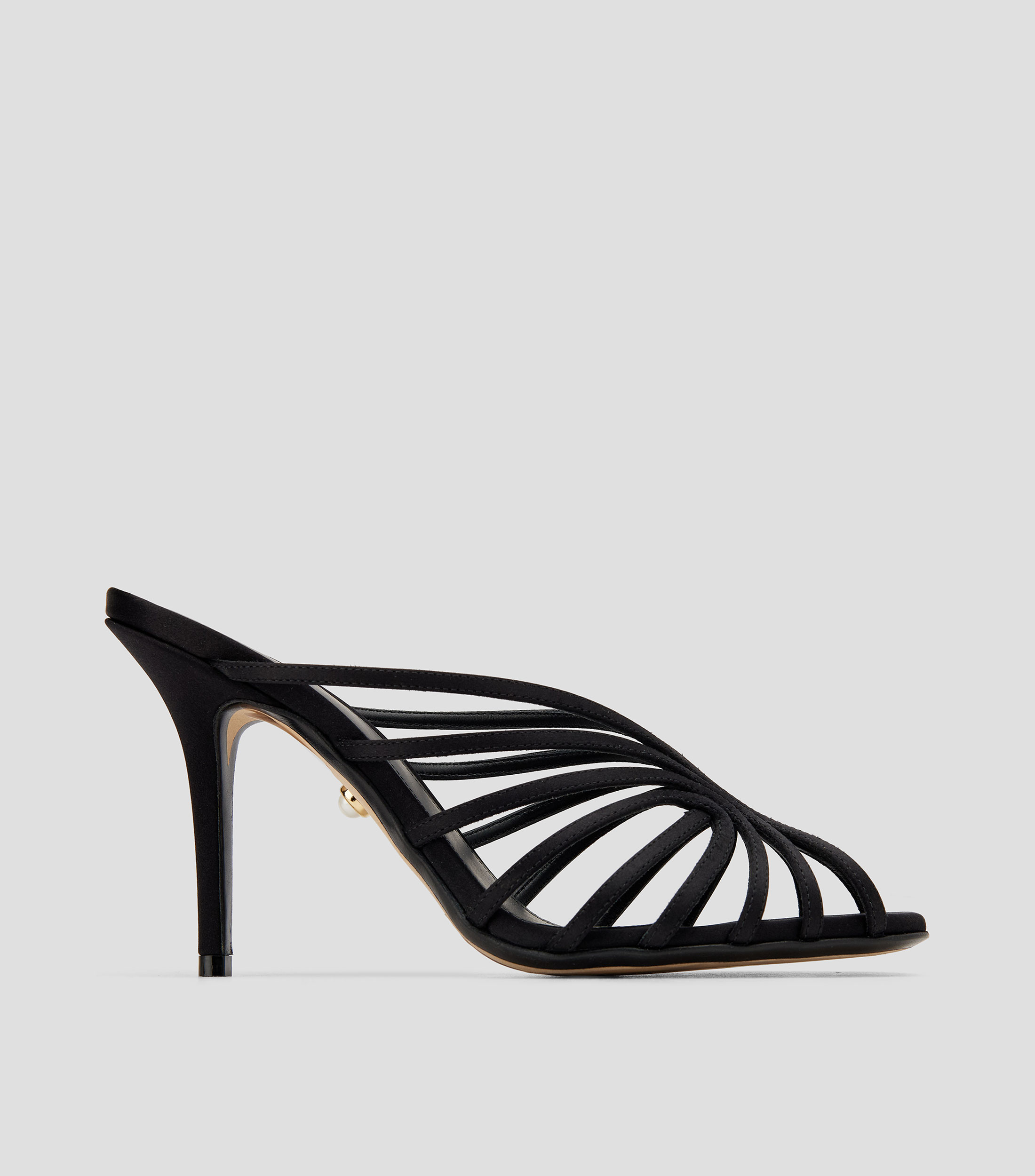 Sandalias con alto de aguja Mujer