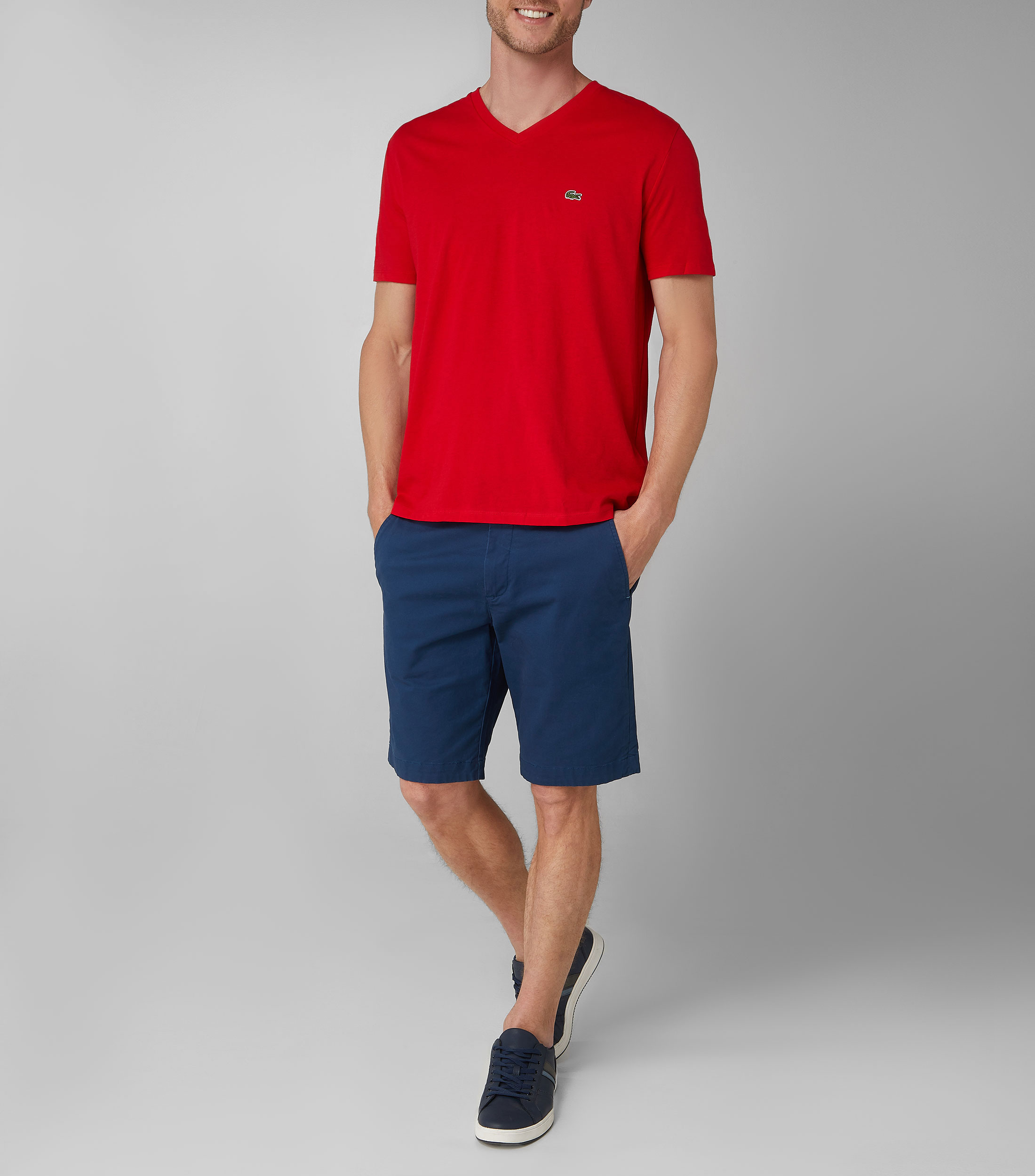 Playera Cuello V Manga Corta Hombre
