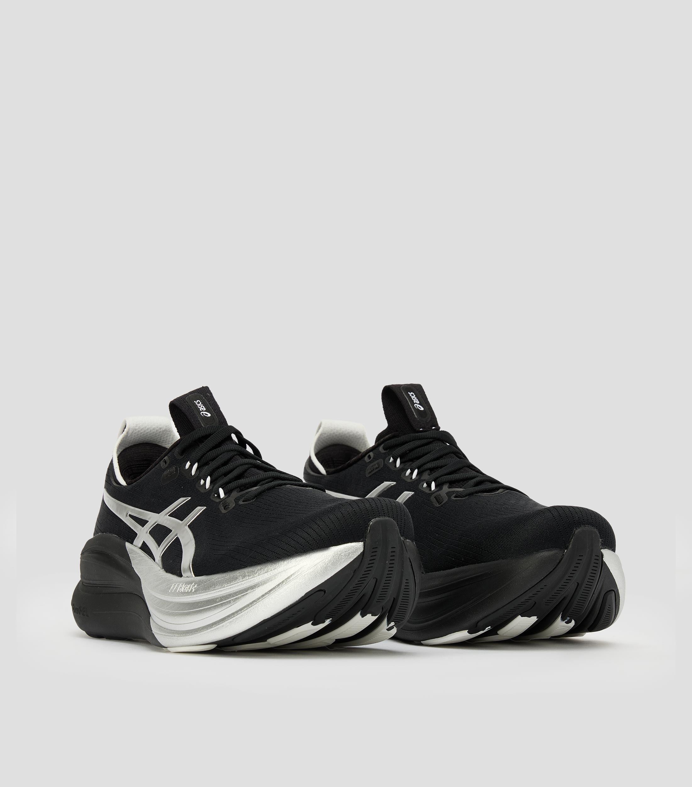 Tenis para correr Nimbus 28 Platinum Hombre