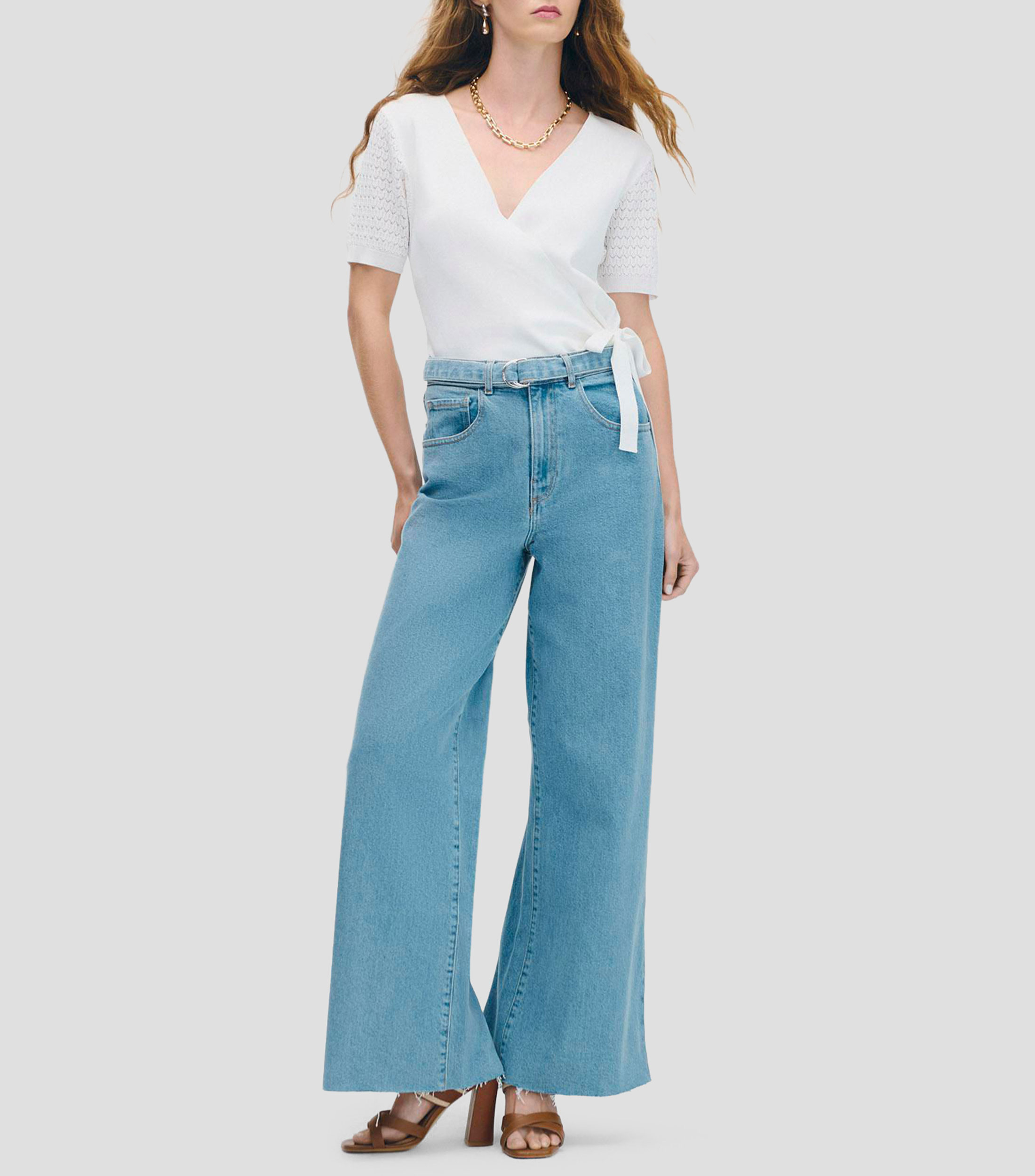 Blusa blanca de punto envolvente manga bordada Mujer
