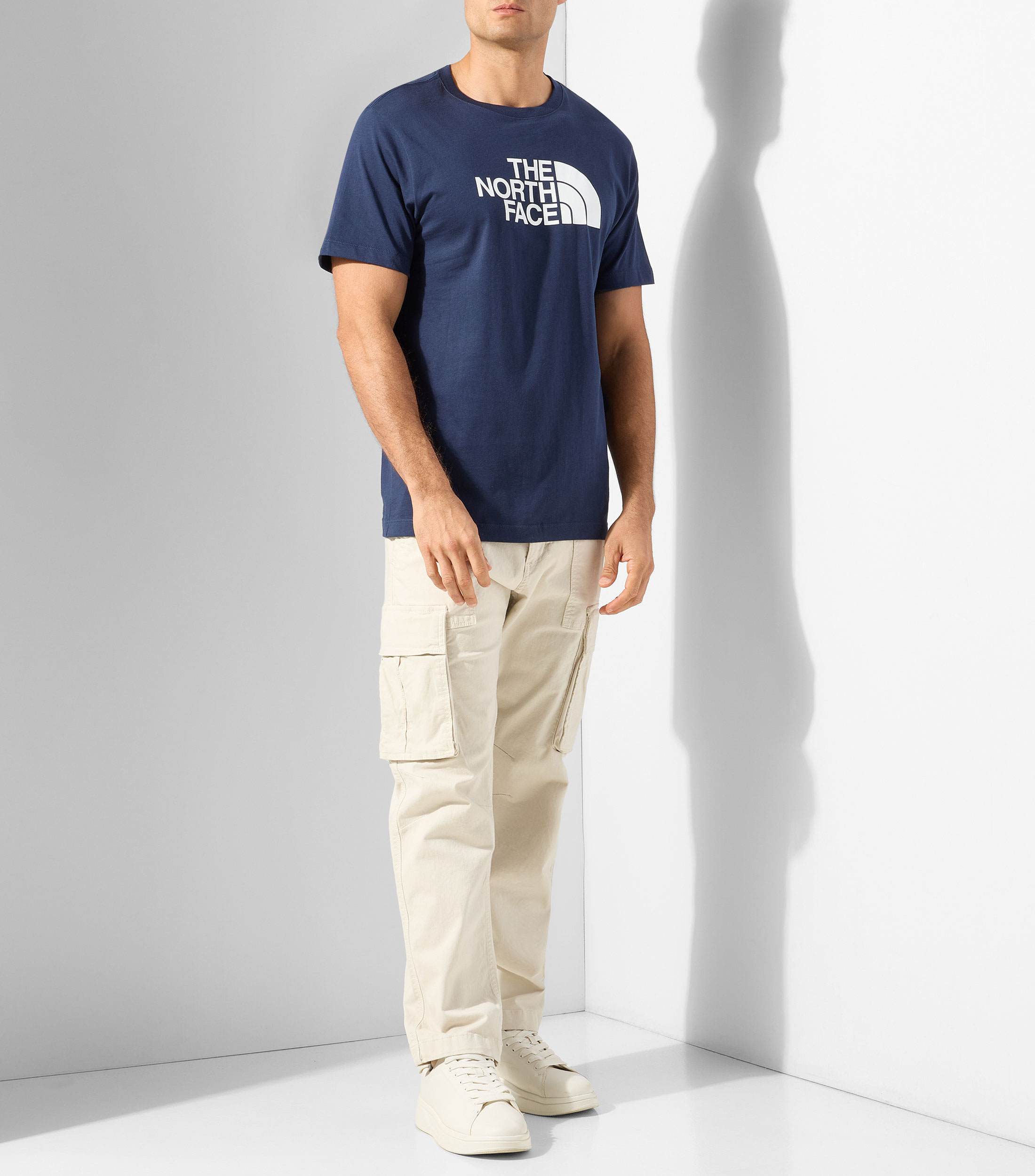 Playera cuello redondo manga corta estampada Hombre