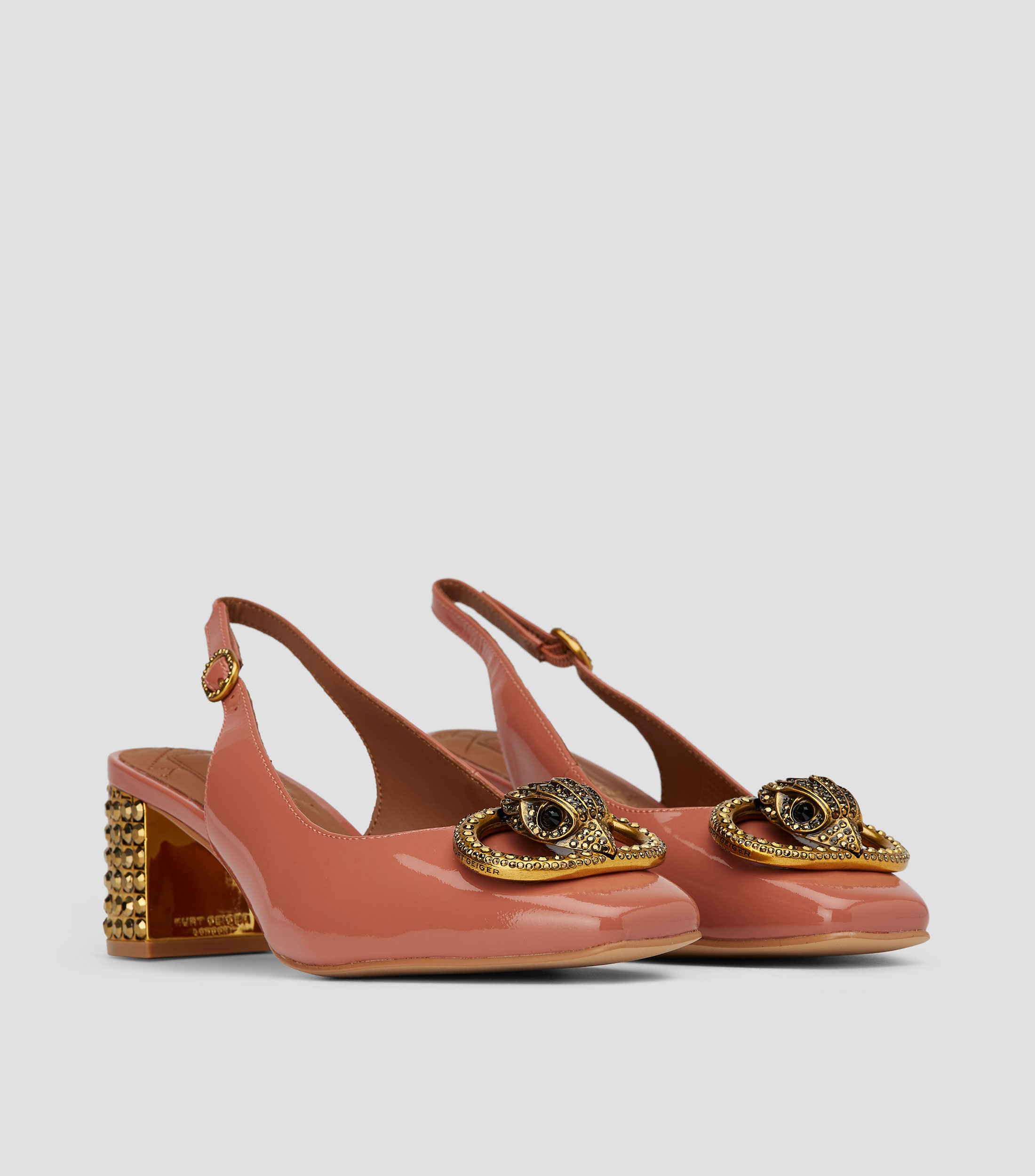 Zapatillas con tacón bajo media luna Mujer