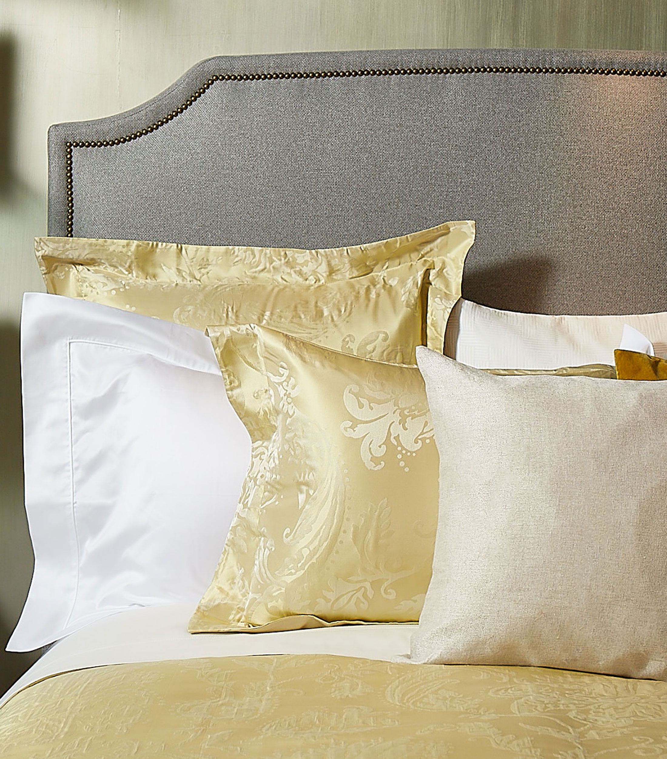 Funda Decorativa para Almohada King Size de Algodon Grace Blanca